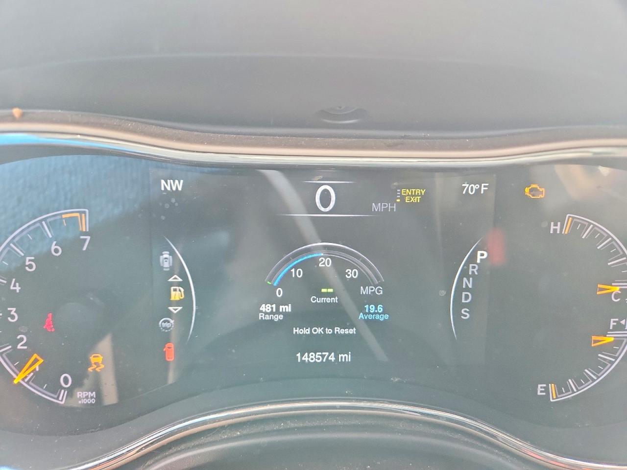 2014 Jeep Grand Cherokee Overland Silver vin: 1C4RJFCG5EC260268
