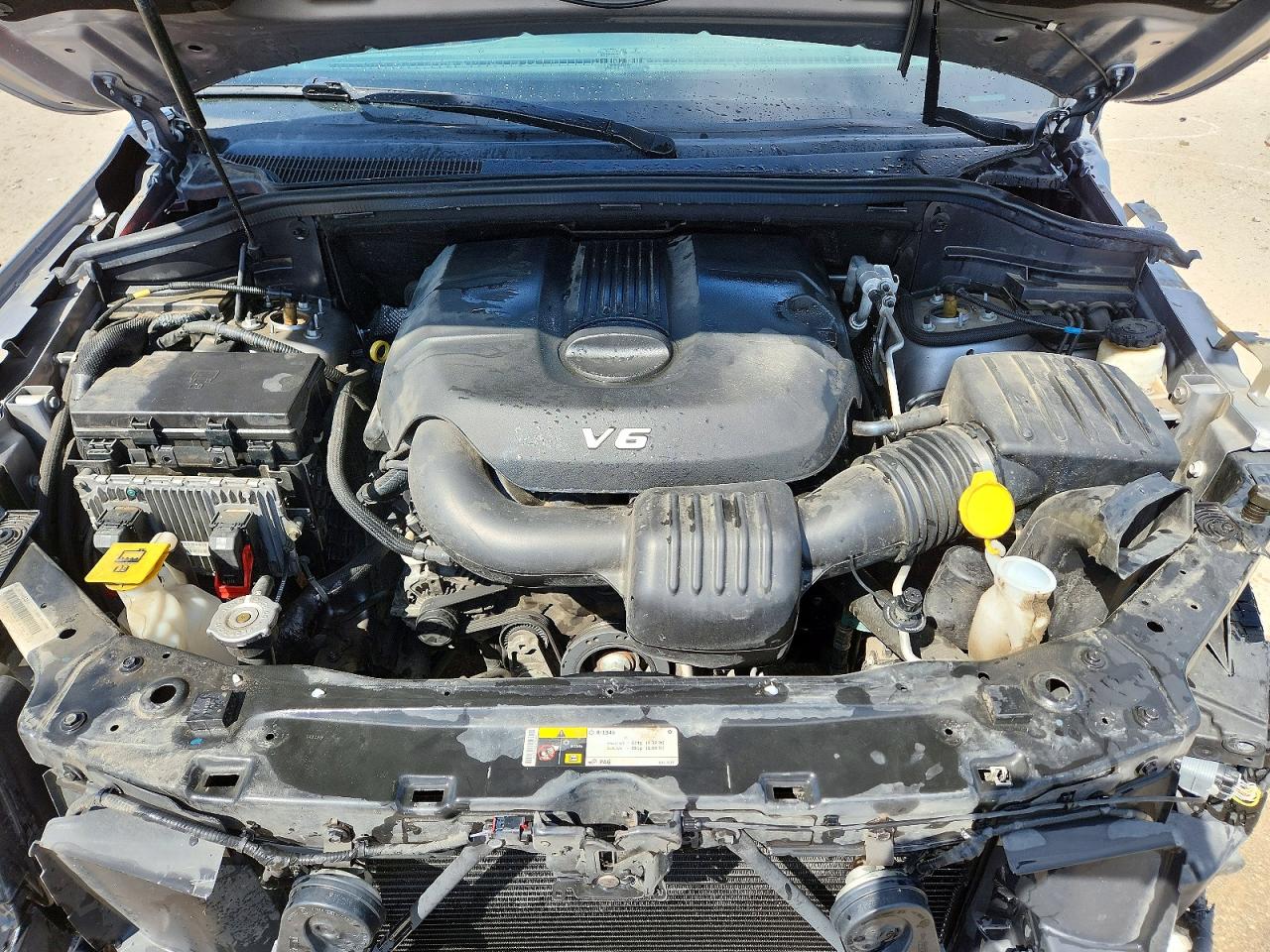 2014 Jeep Grand Cherokee Overland Silver vin: 1C4RJFCG5EC260268