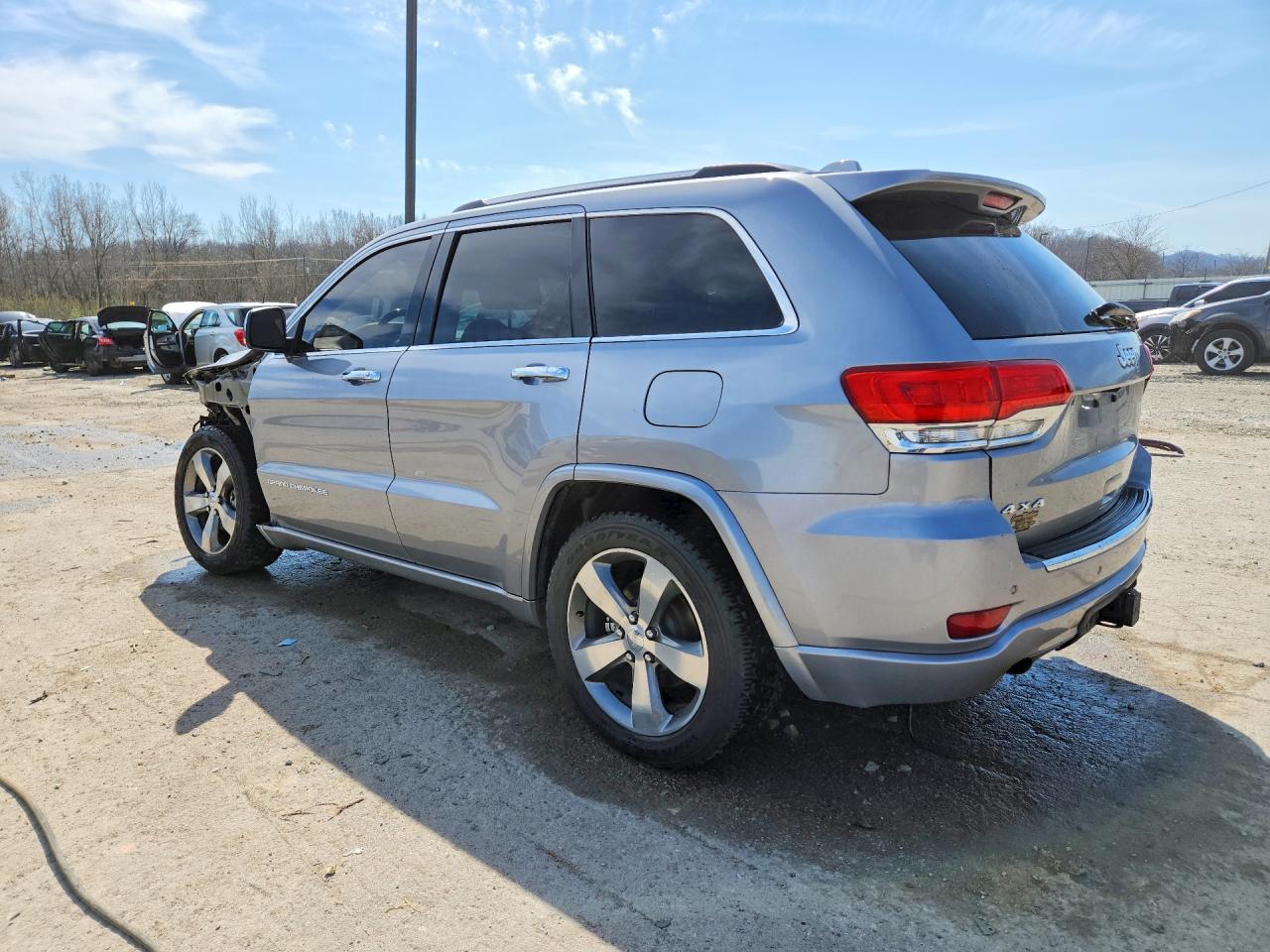 2014 Jeep Grand Cherokee Overland Silver vin: 1C4RJFCG5EC260268