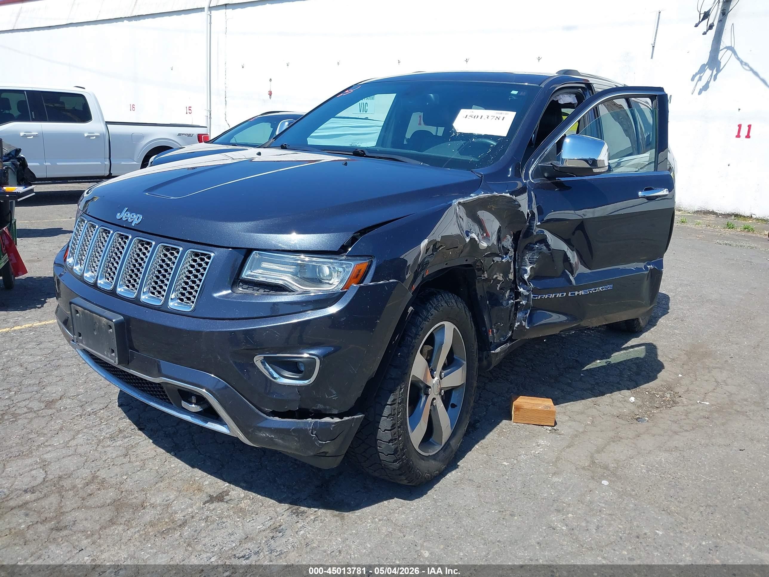 2014 Jeep Grand Cherokee Overland Gray vin: 1C4RJFCG5EC299314