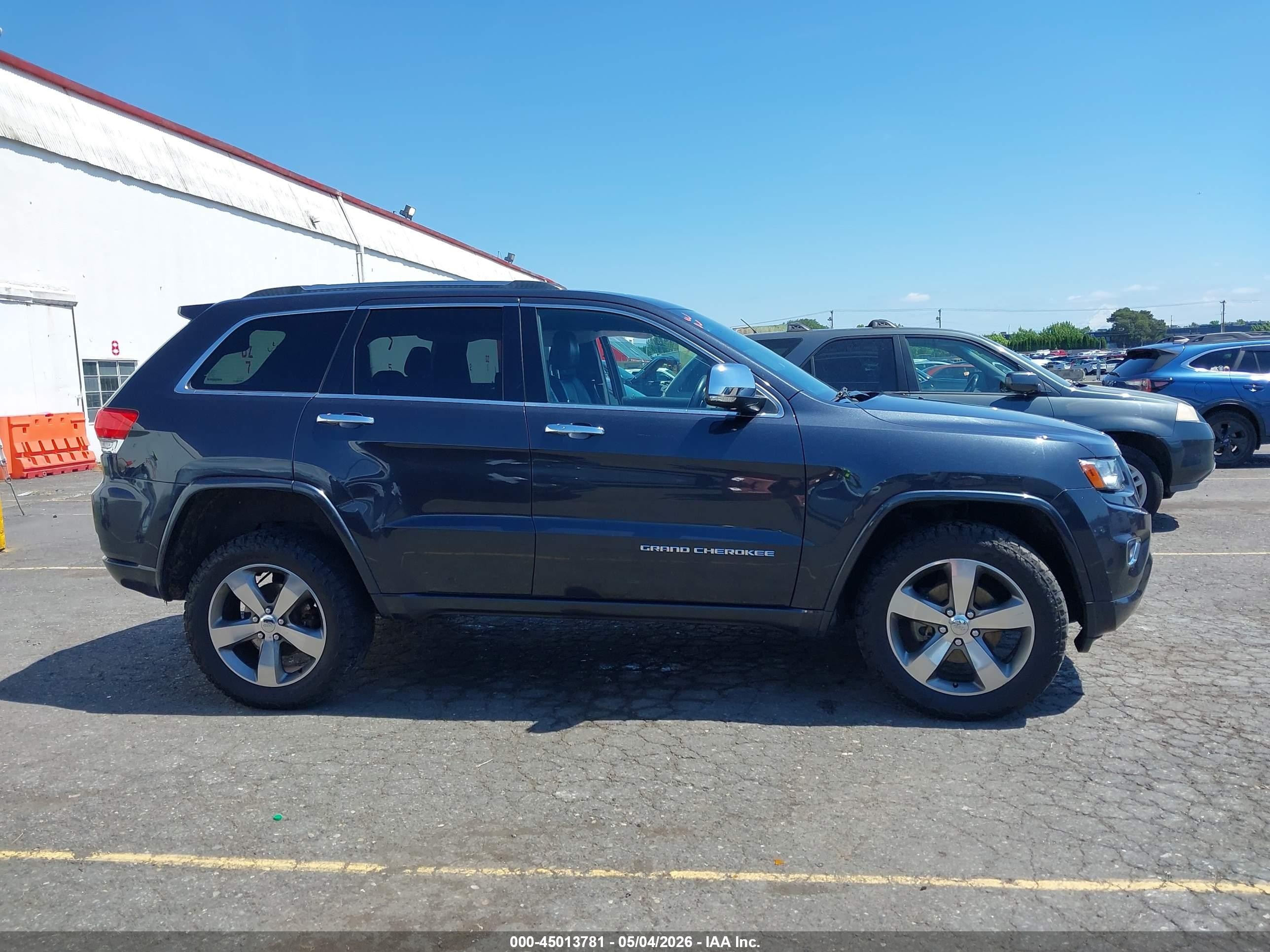 2014 Jeep Grand Cherokee Overland Gray vin: 1C4RJFCG5EC299314