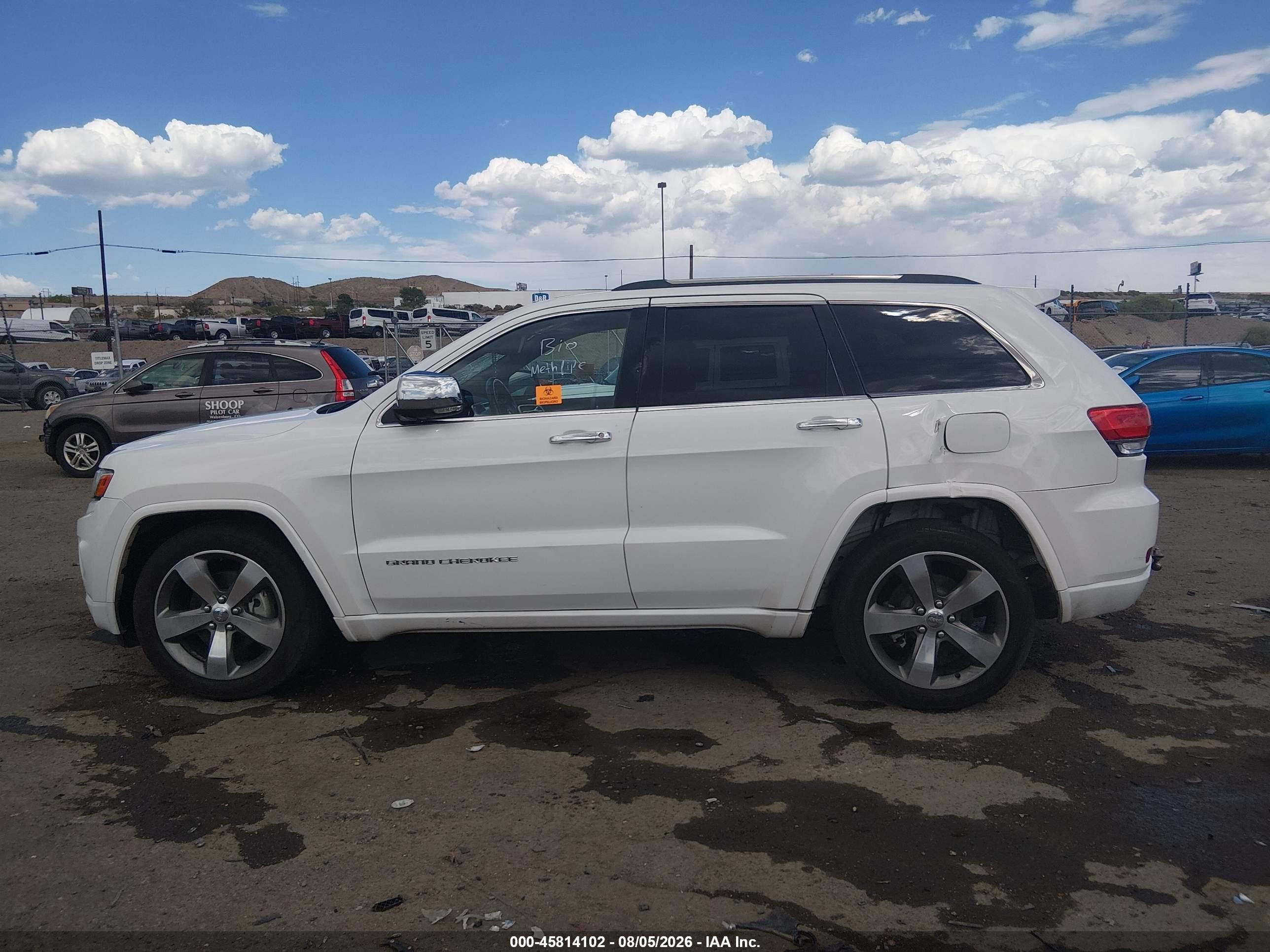 2014 Jeep Grand Cherokee Overland White vin: 1C4RJFCG5EC479733