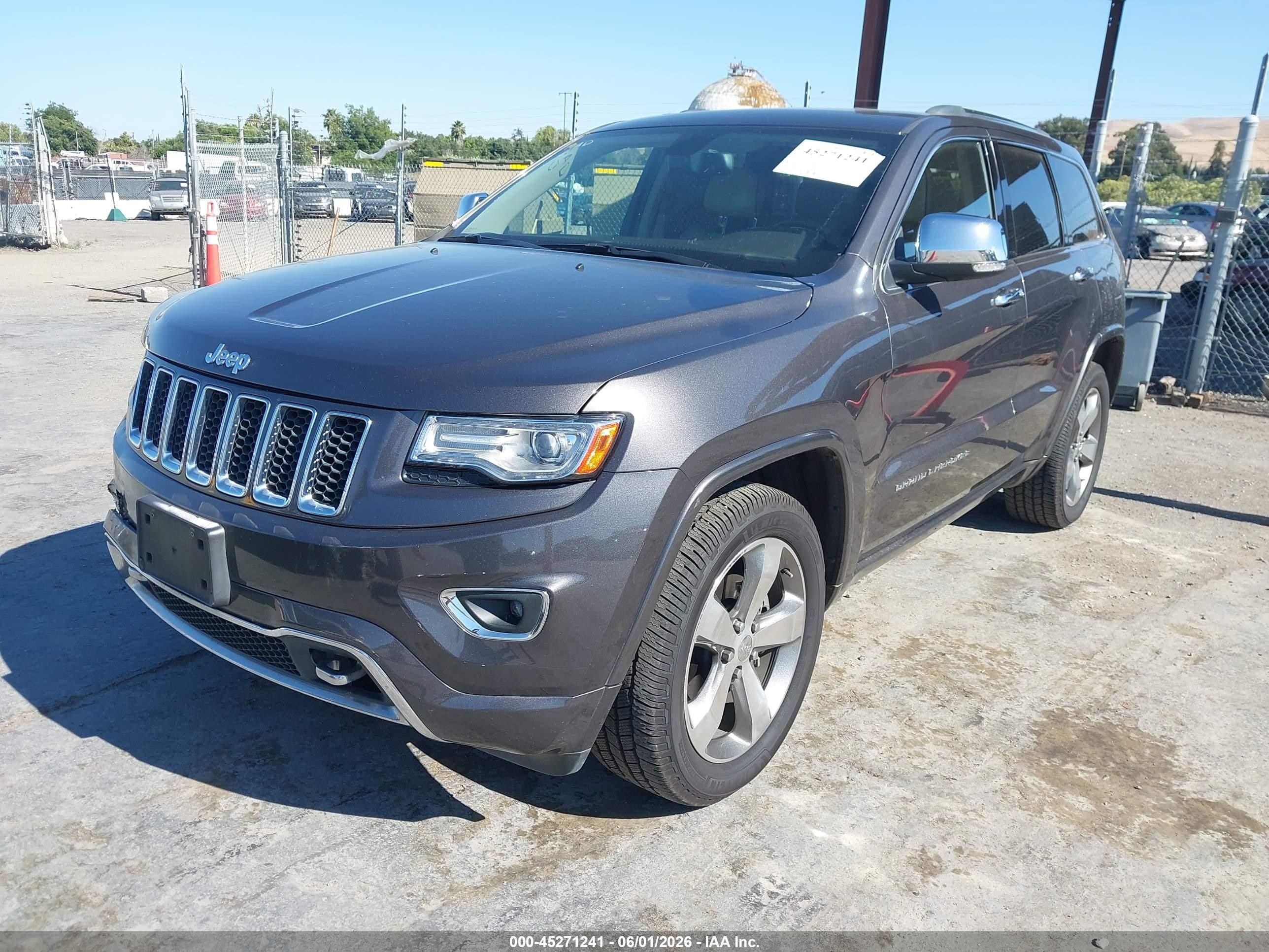 2014 Jeep Grand Cherokee Overland Gray vin: 1C4RJFCG5EC490327