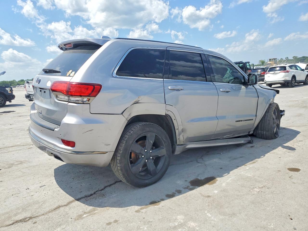 2015 Jeep Grand Cherokee Overland Silver vin: 1C4RJFCG5FC225215