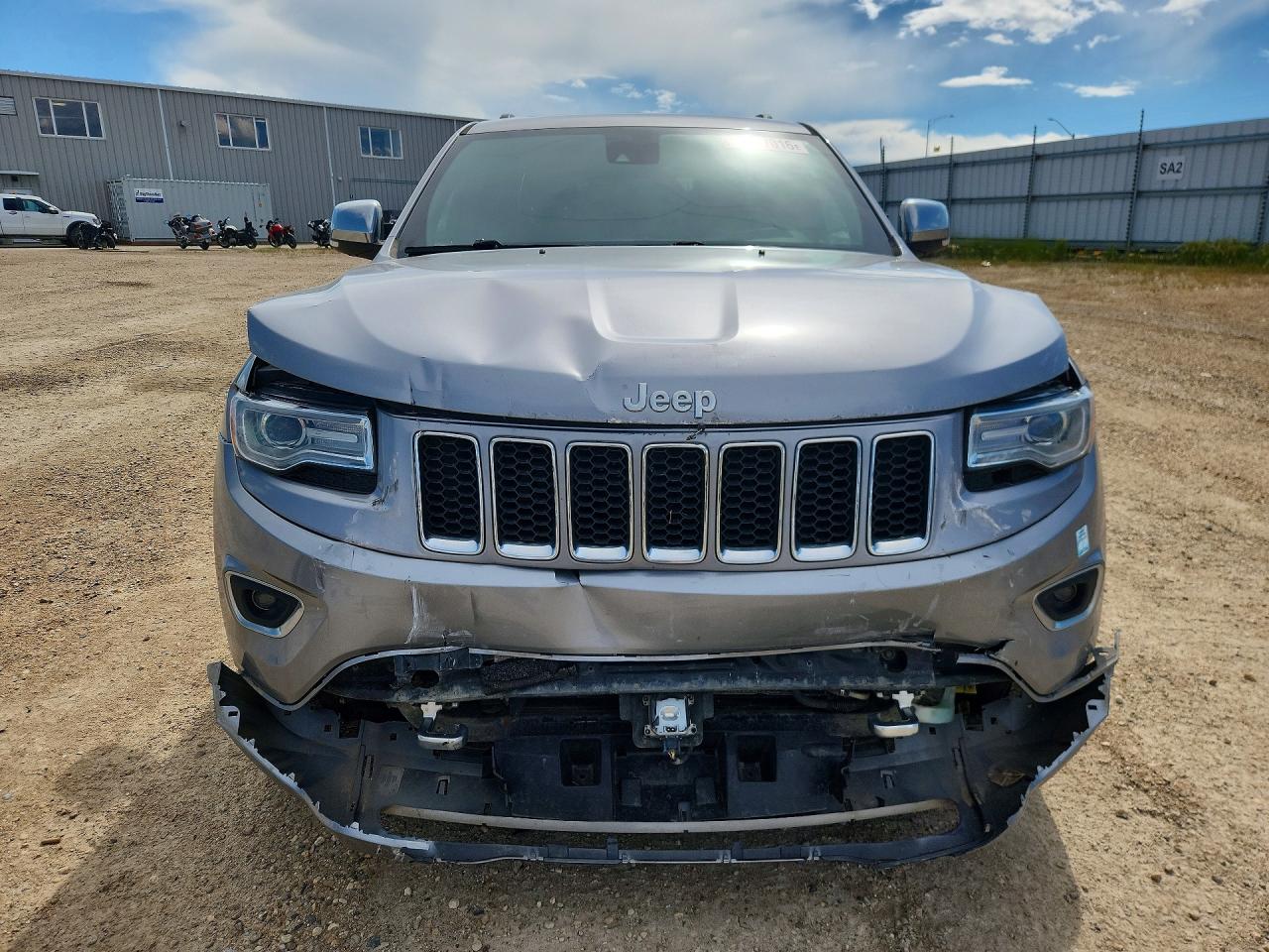 2015 Jeep Grand Cherokee Overland Silver vin: 1C4RJFCG5FC236635
