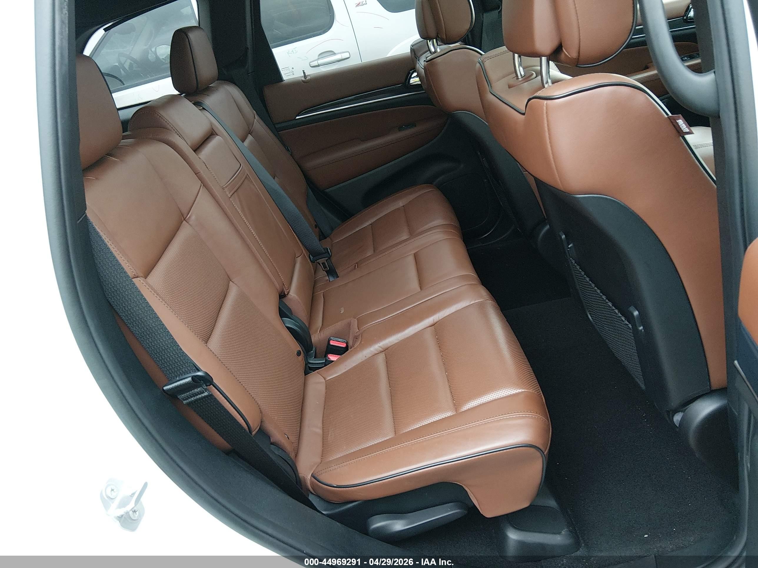 2020 Jeep Grand Cherokee Overland 4x4 White vin: 1C4RJFCG5LC174231