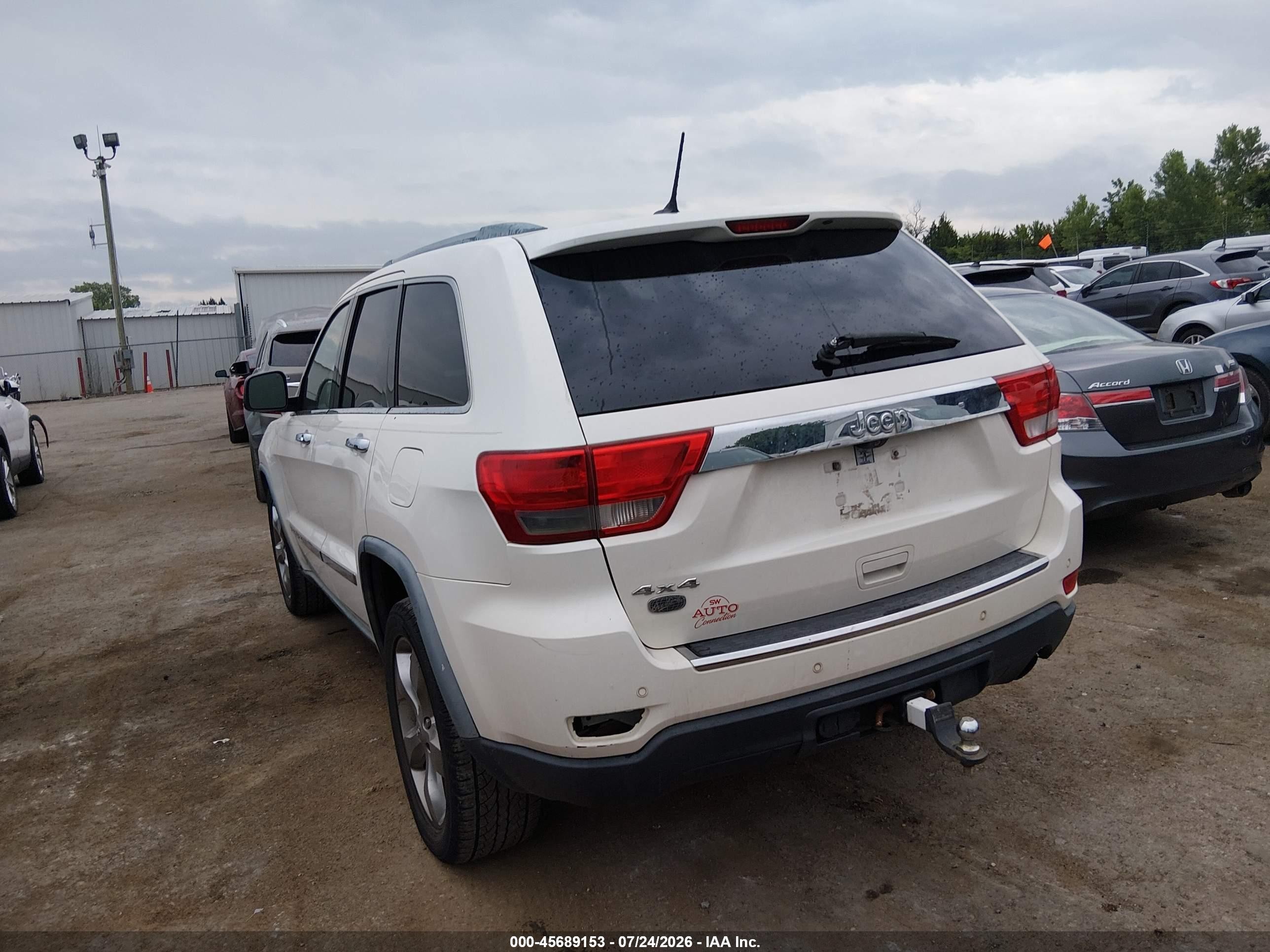 2012 Jeep Grand Cherokee Overland White vin: 1C4RJFCG6CC115477