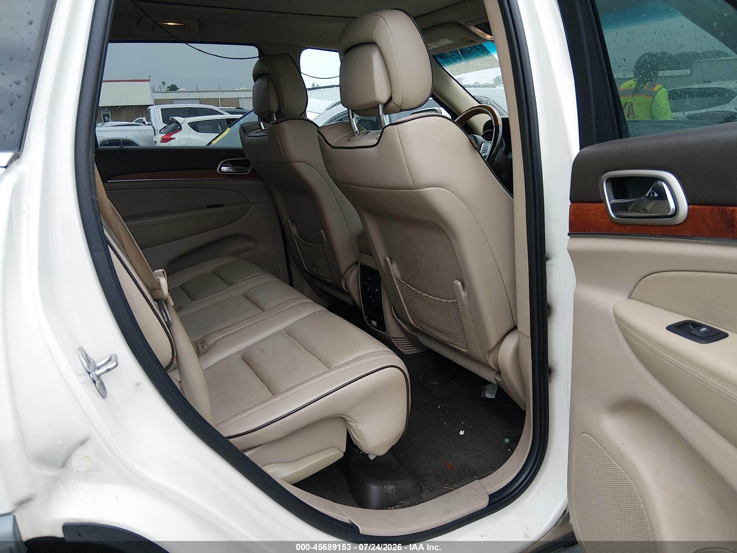2012 Jeep Grand Cherokee Overland White vin: 1C4RJFCG6CC115477