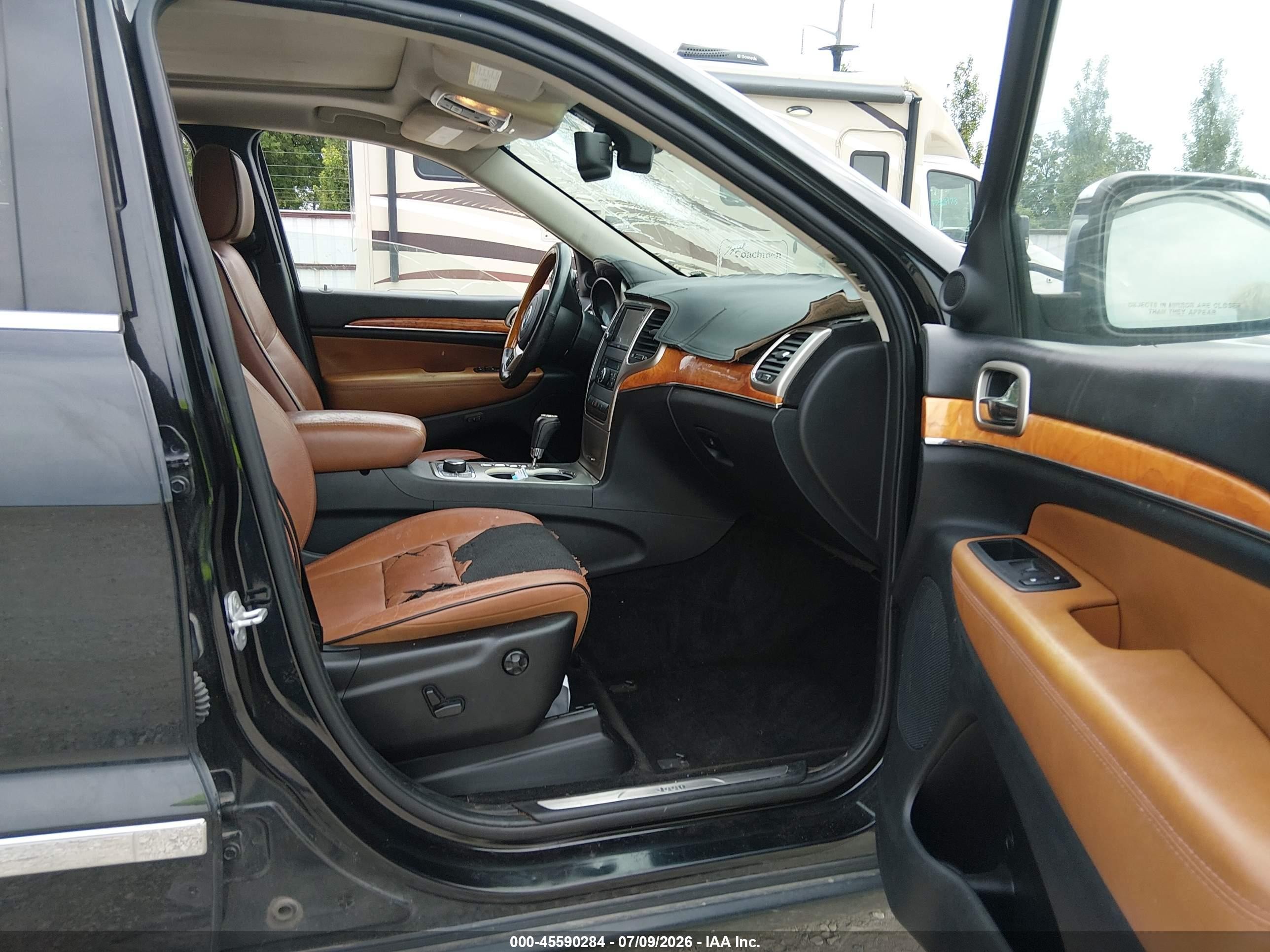 2013 Jeep Grand Cherokee Overland Black vin: 1C4RJFCG6DC646003