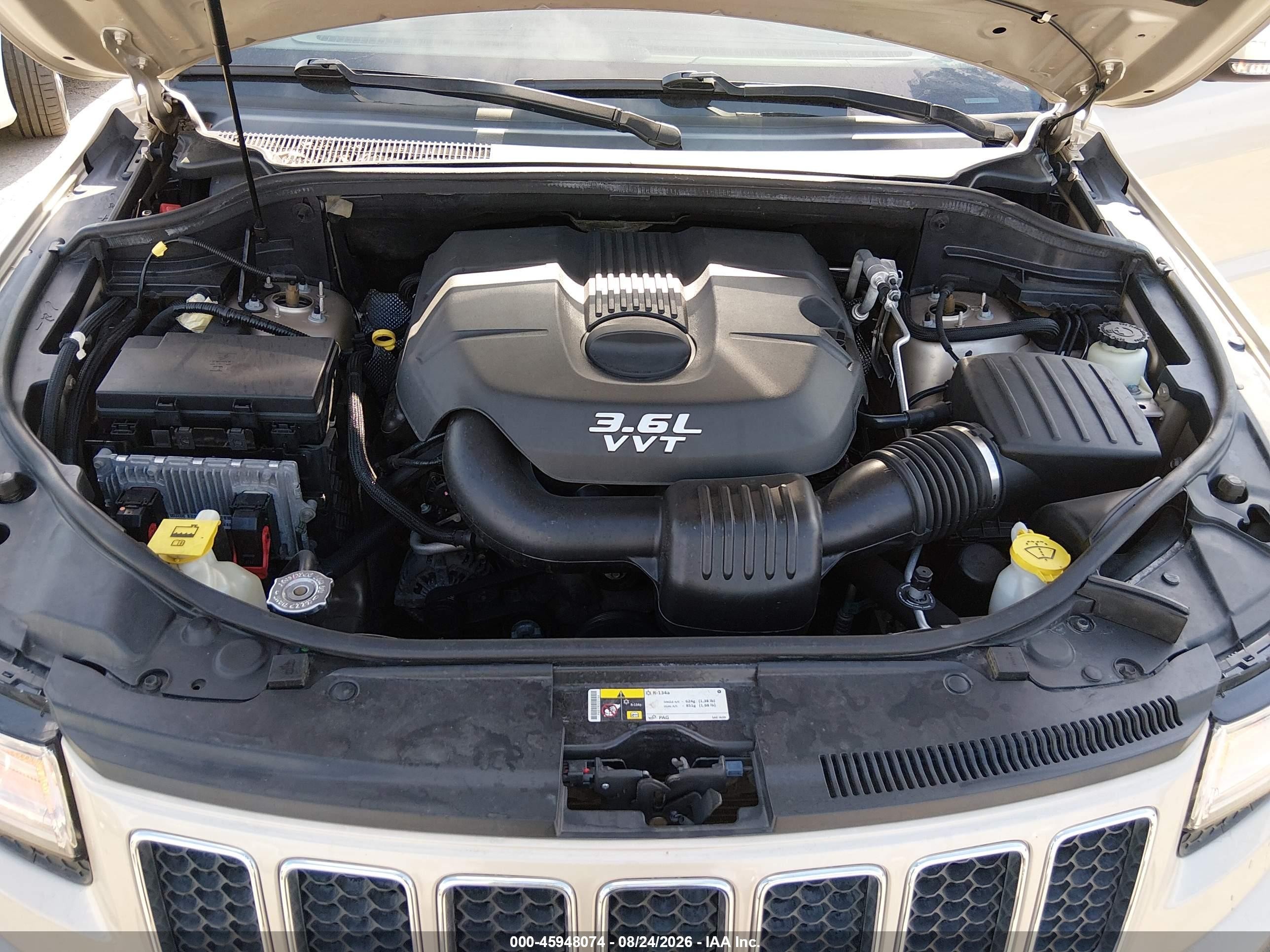 2014 Jeep Grand Cherokee Overland Золотой vin: 1C4RJFCG6EC211354