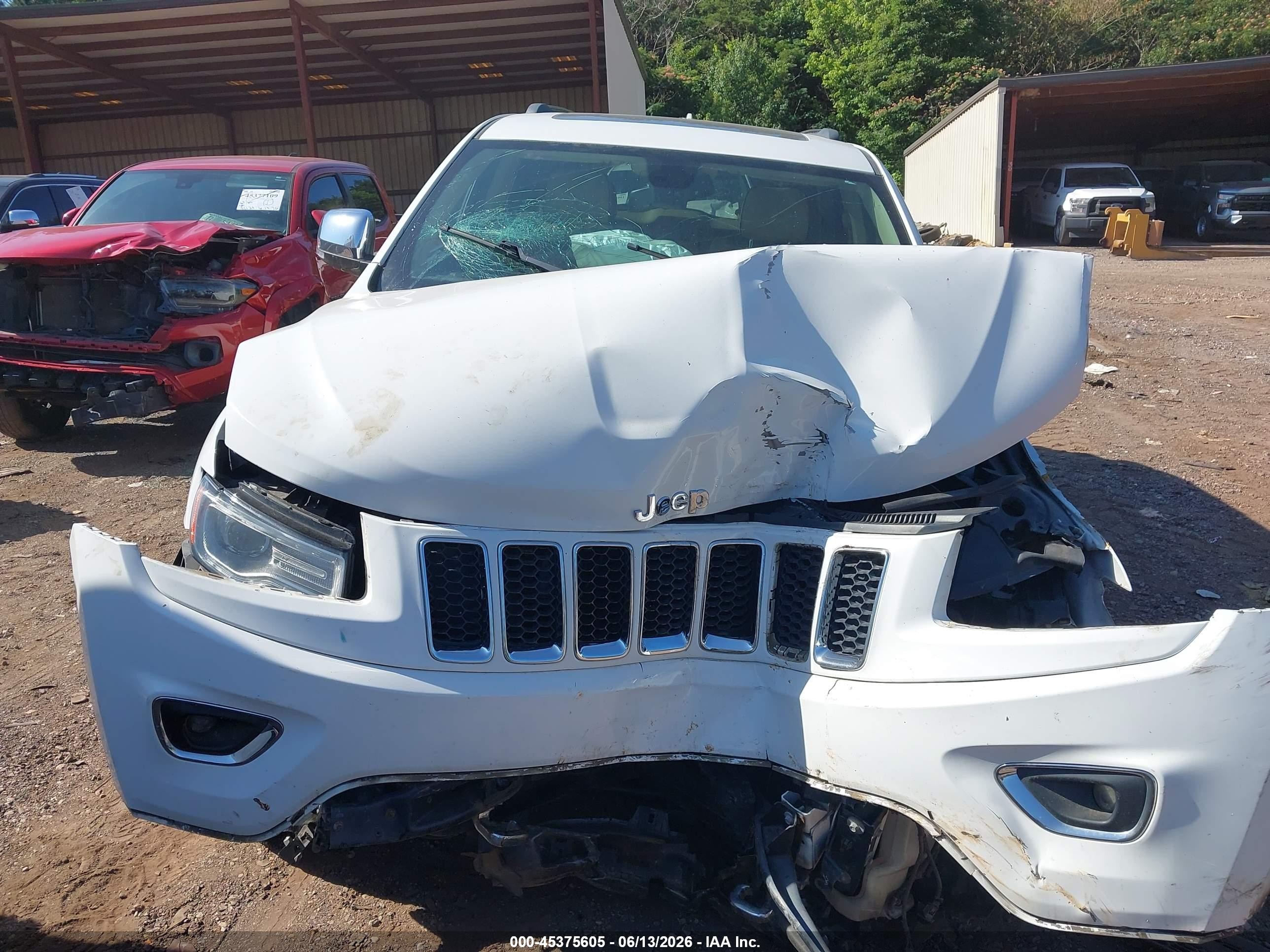 2014 Jeep Grand Cherokee Overland White vin: 1C4RJFCG6EC281064