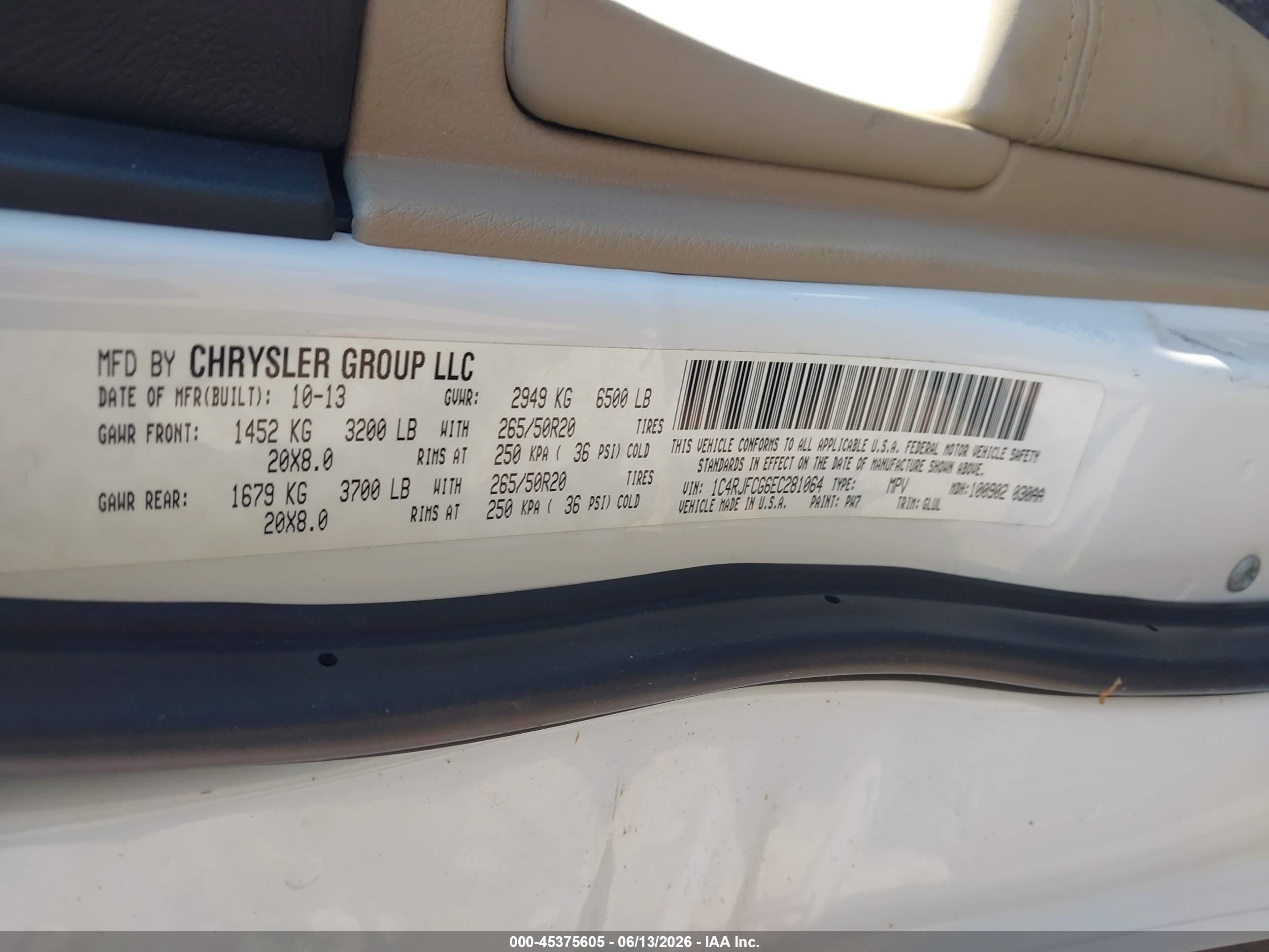 2014 Jeep Grand Cherokee Overland White vin: 1C4RJFCG6EC281064