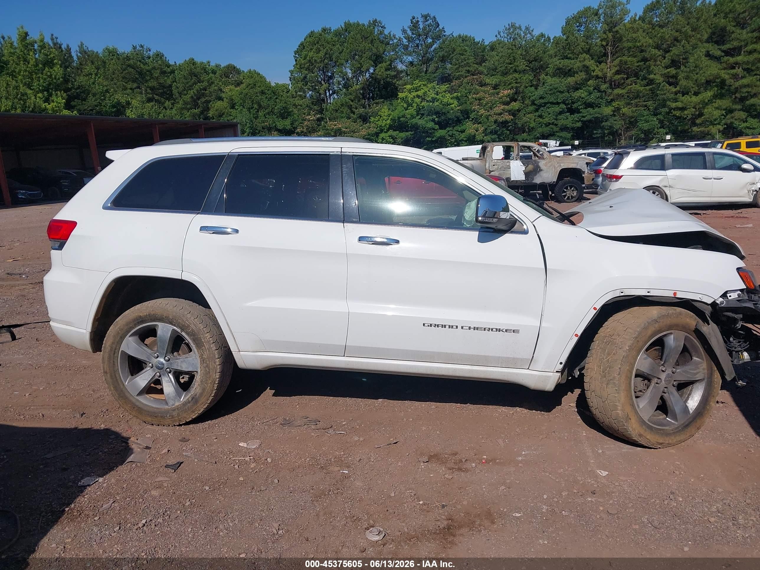 2014 Jeep Grand Cherokee Overland White vin: 1C4RJFCG6EC281064