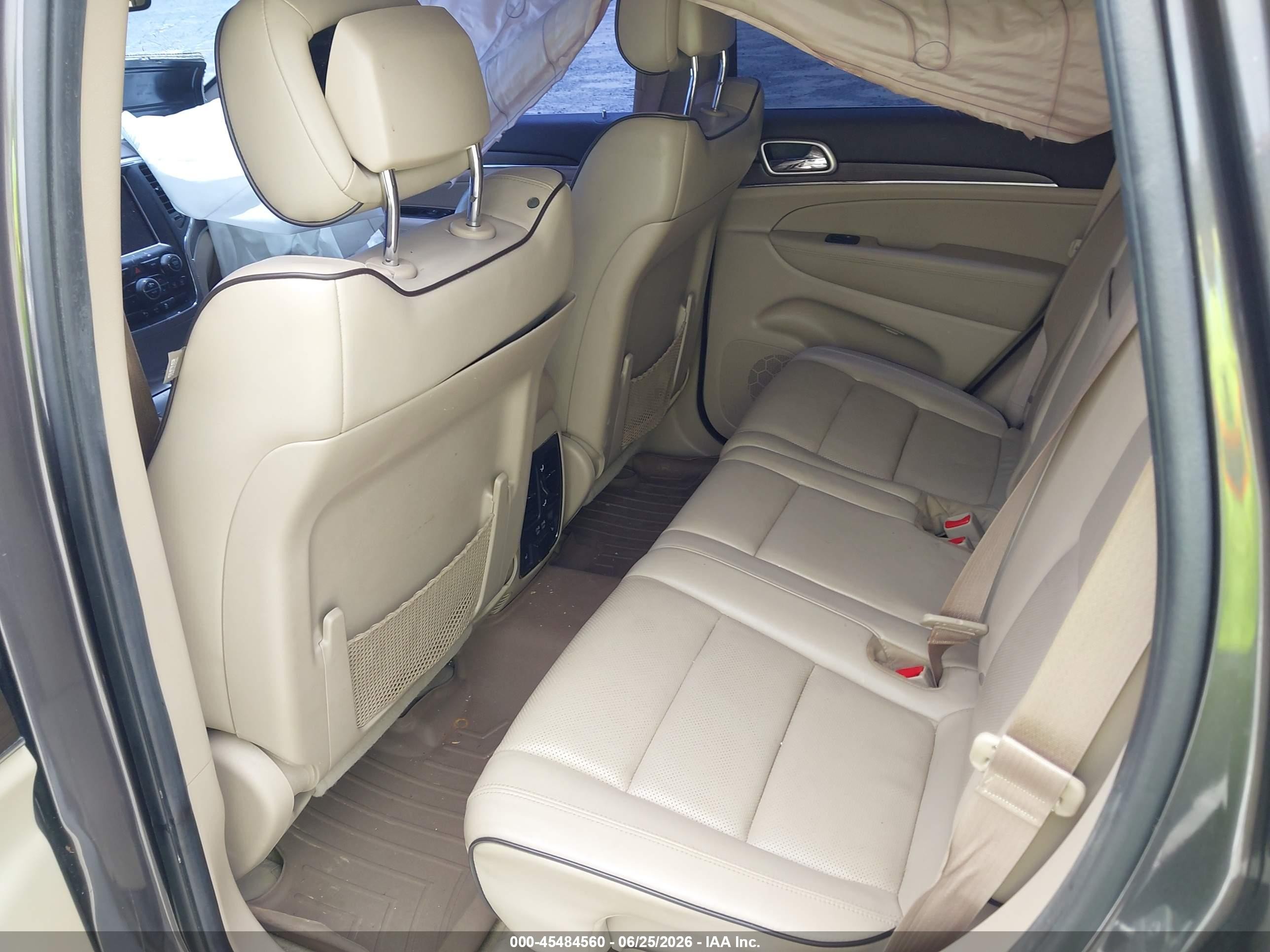 2014 Jeep Grand Cherokee Overland Gray vin: 1C4RJFCG6EC492569