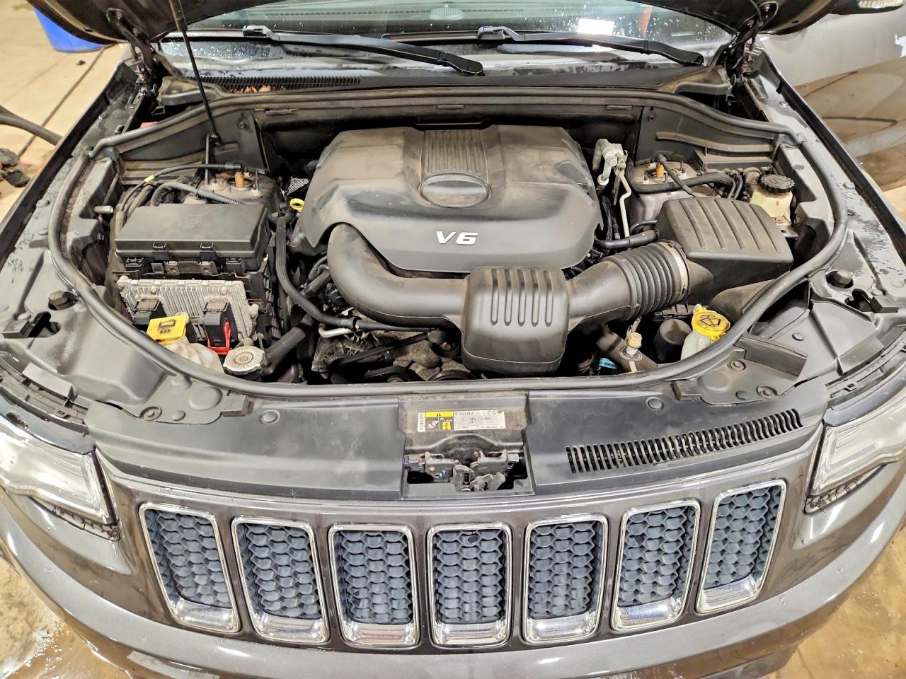 2015 Jeep Grand Cherokee Overland Серый vin: 1C4RJFCG6FC607964