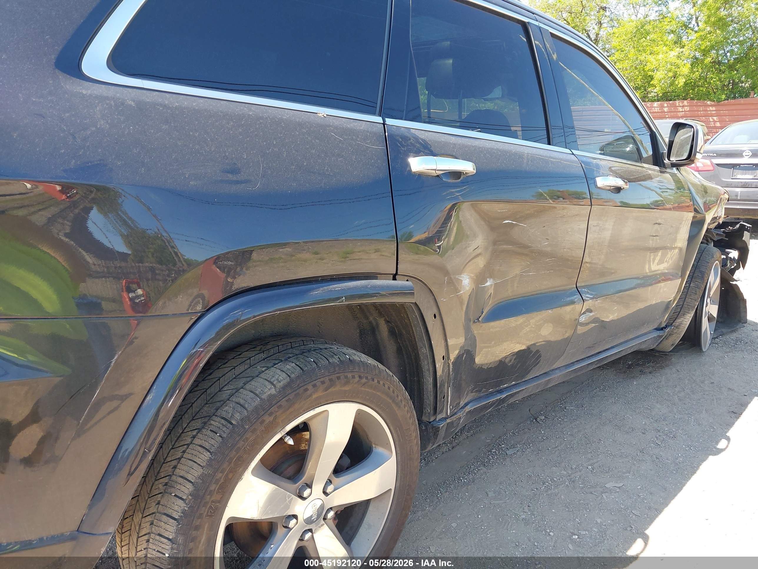 2015 Jeep Grand Cherokee Overland Gray vin: 1C4RJFCG6FC667730