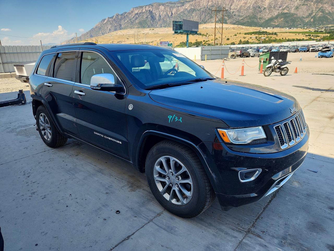 2015 Jeep Grand Cherokee Overland Black vin: 1C4RJFCG6FC836242