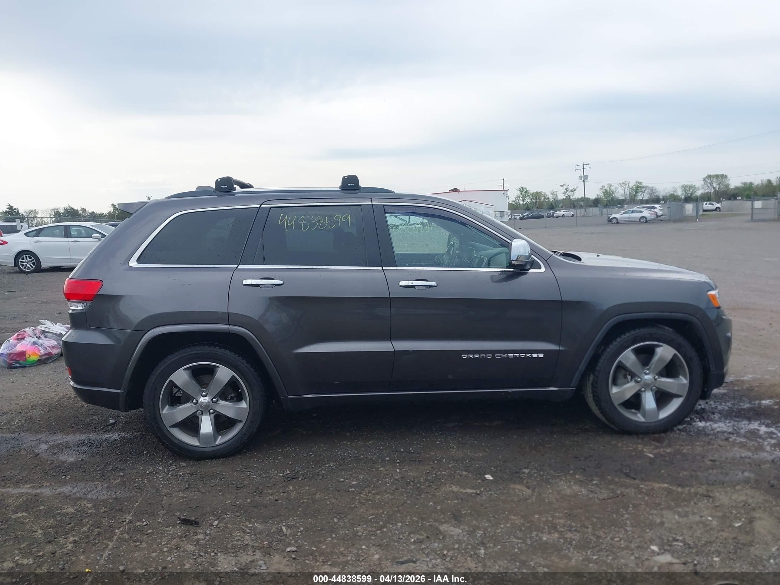 2015 Jeep Grand Cherokee Overland Gray vin: 1C4RJFCG6FC925910