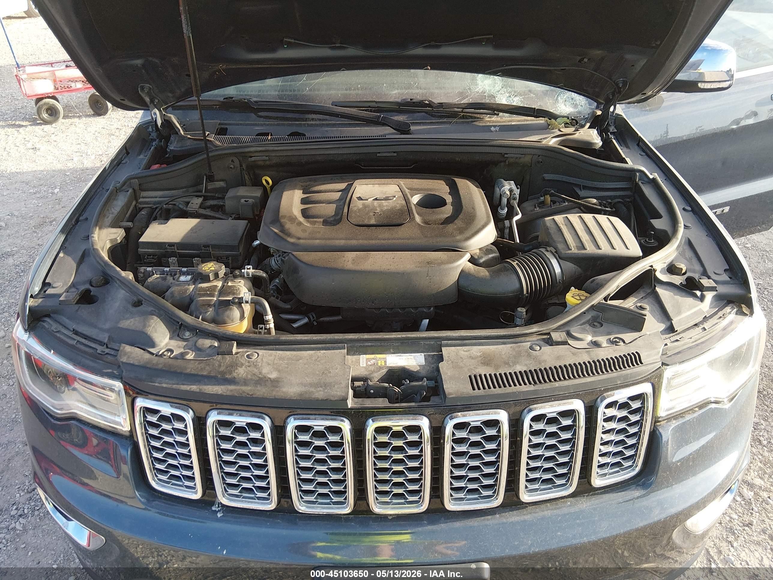 2019 Jeep Grand Cherokee Overland Gray vin: 1C4RJFCG6KC805194
