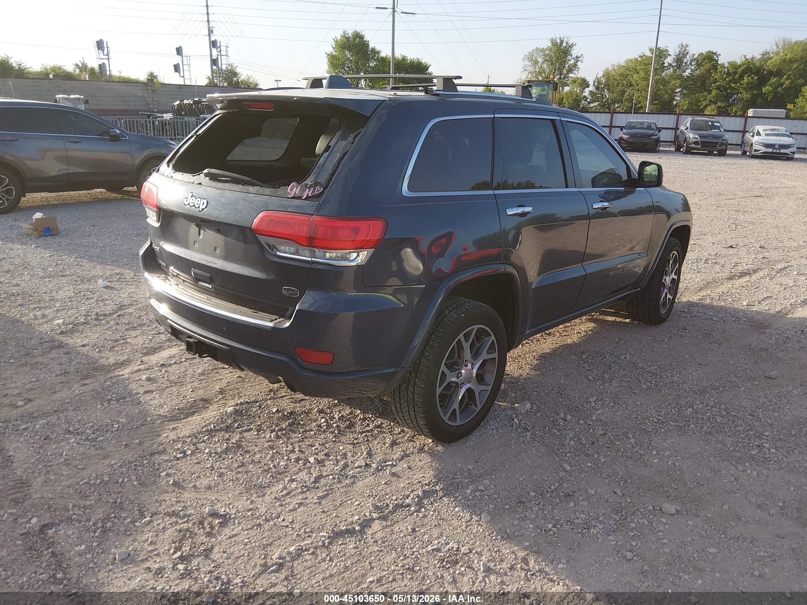 2019 Jeep Grand Cherokee Overland Gray vin: 1C4RJFCG6KC805194