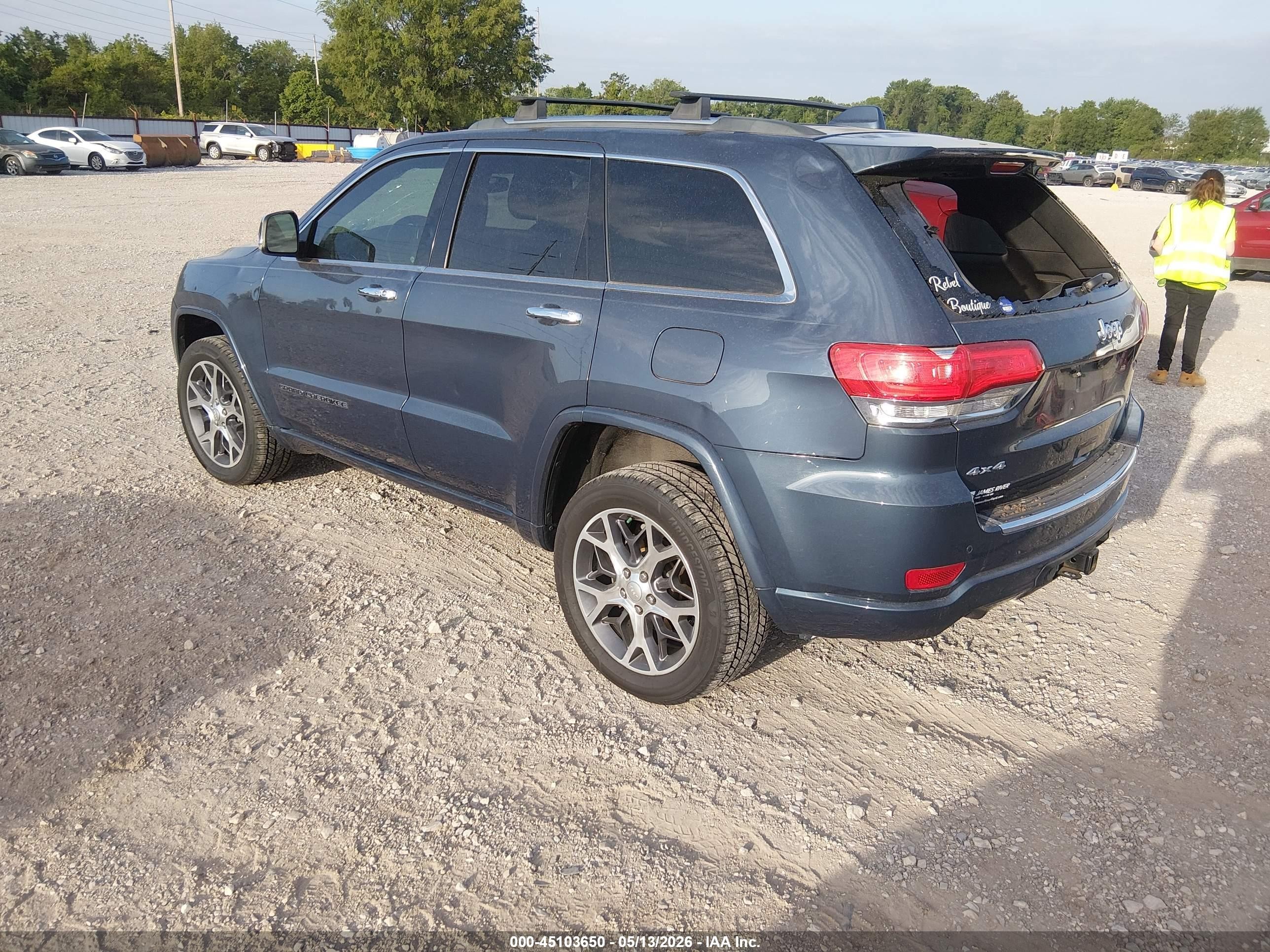 2019 Jeep Grand Cherokee Overland Gray vin: 1C4RJFCG6KC805194