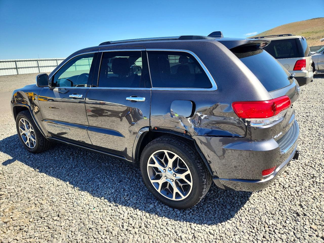 2020 Jeep Grand Cherokee Overland Gray vin: 1C4RJFCG6LC331135
