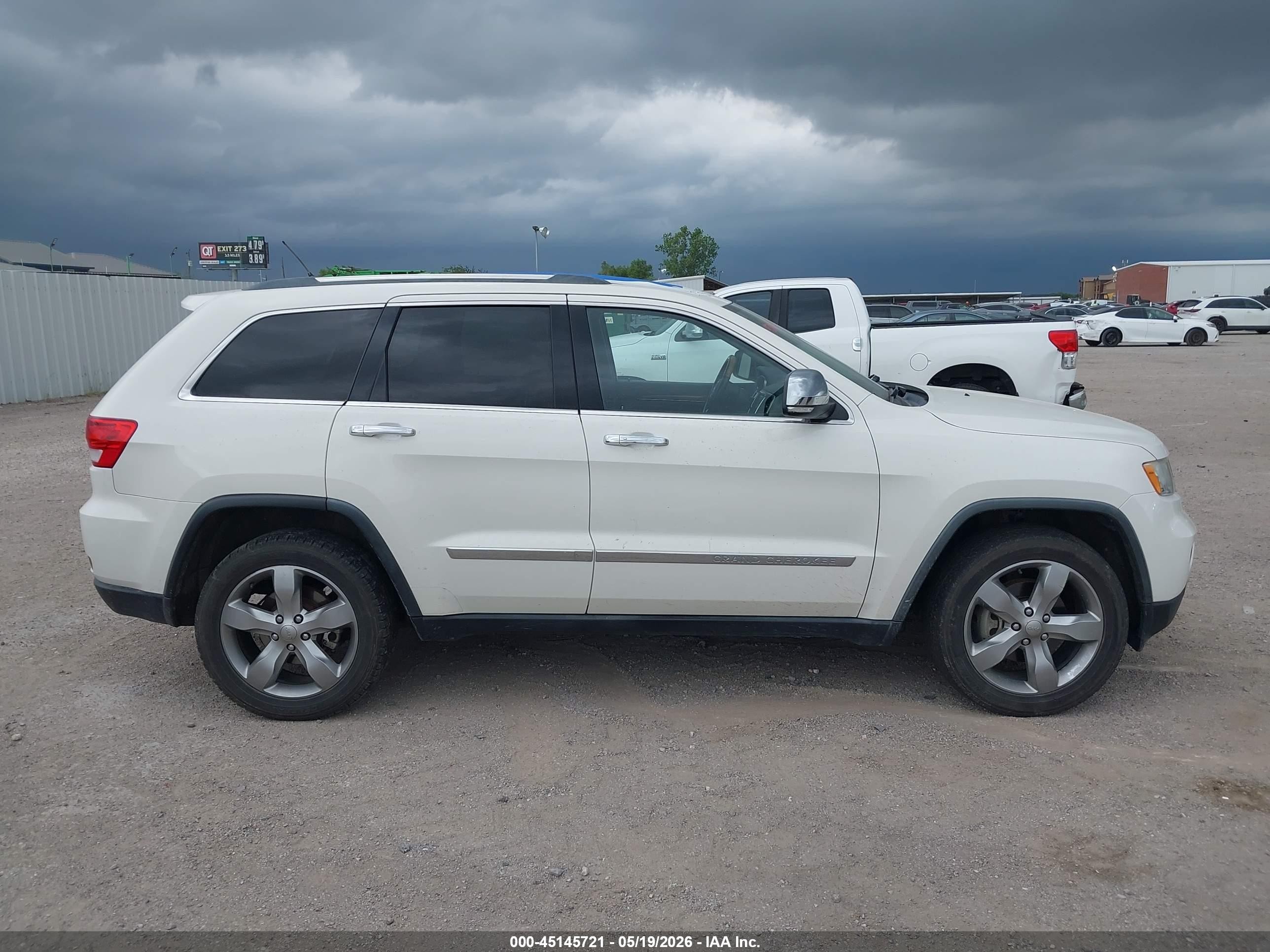 2012 Jeep Grand Cherokee Overland Белый vin: 1C4RJFCG7CC134006