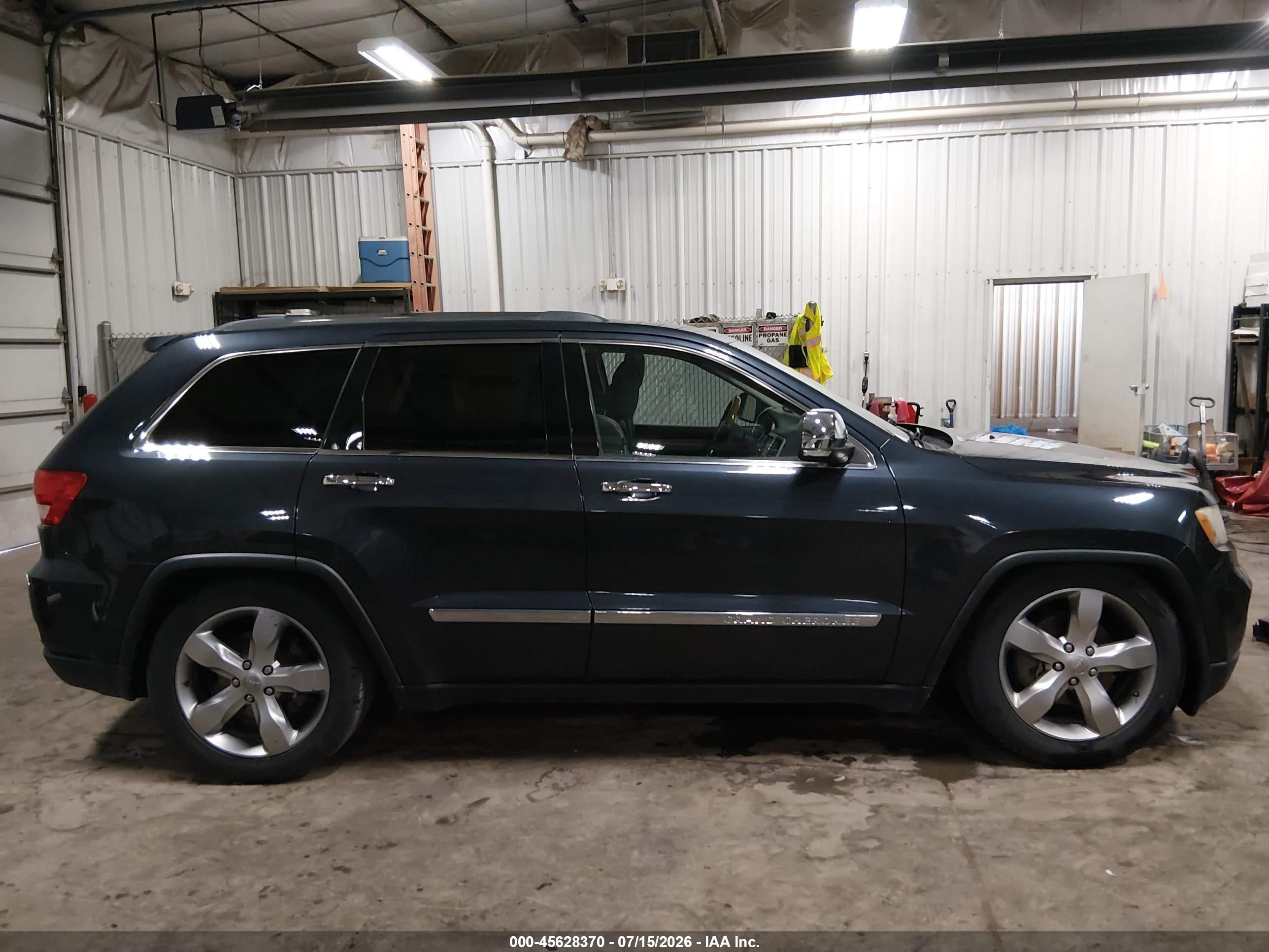 2012 Jeep Grand Cherokee Overland Gray vin: 1C4RJFCG7CC345660
