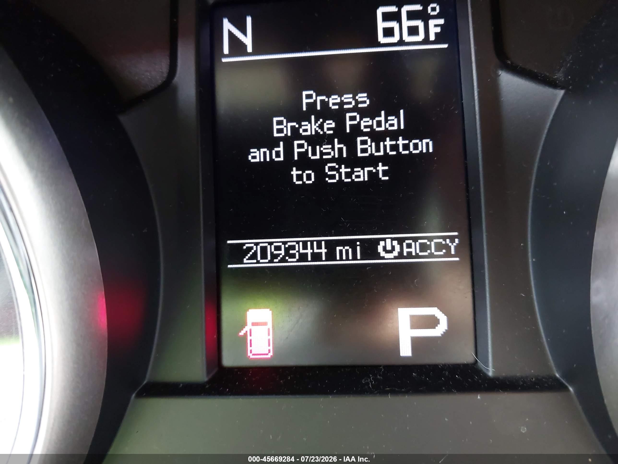 2013 Jeep Grand Cherokee Overland Красный vin: 1C4RJFCG7DC627525