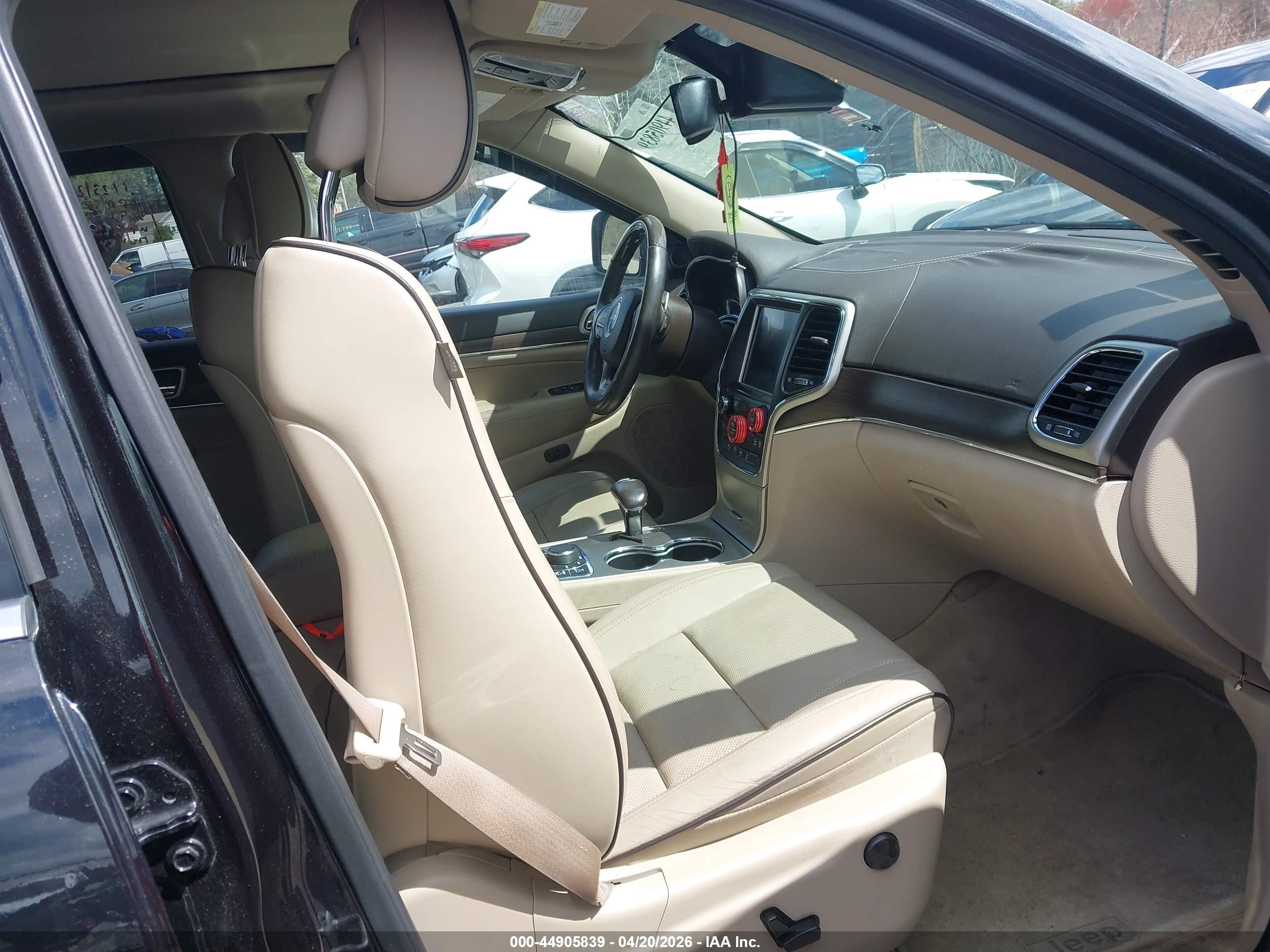 2015 Jeep Grand Cherokee Overland Black vin: 1C4RJFCG7FC608265