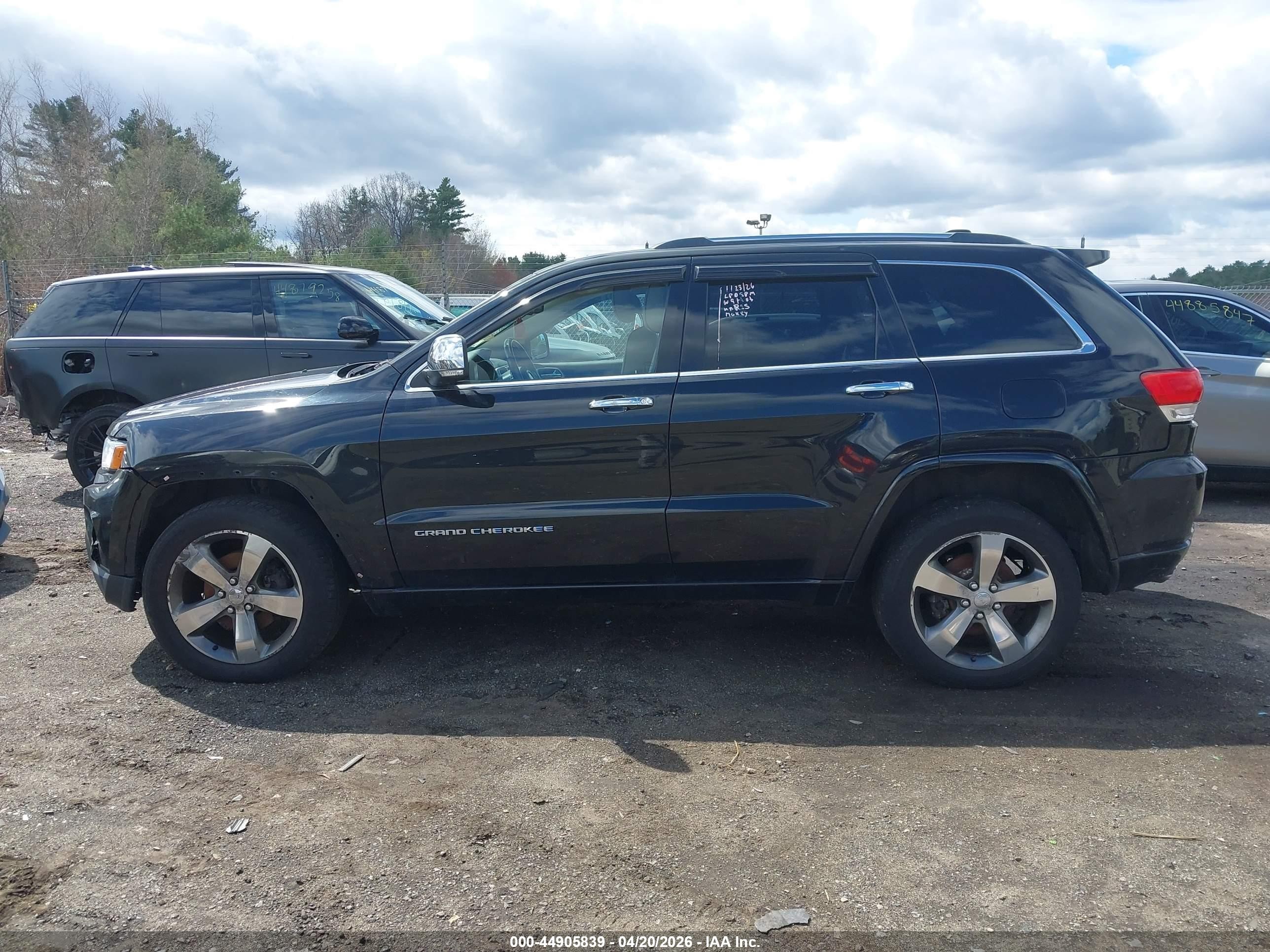 2015 Jeep Grand Cherokee Overland Black vin: 1C4RJFCG7FC608265