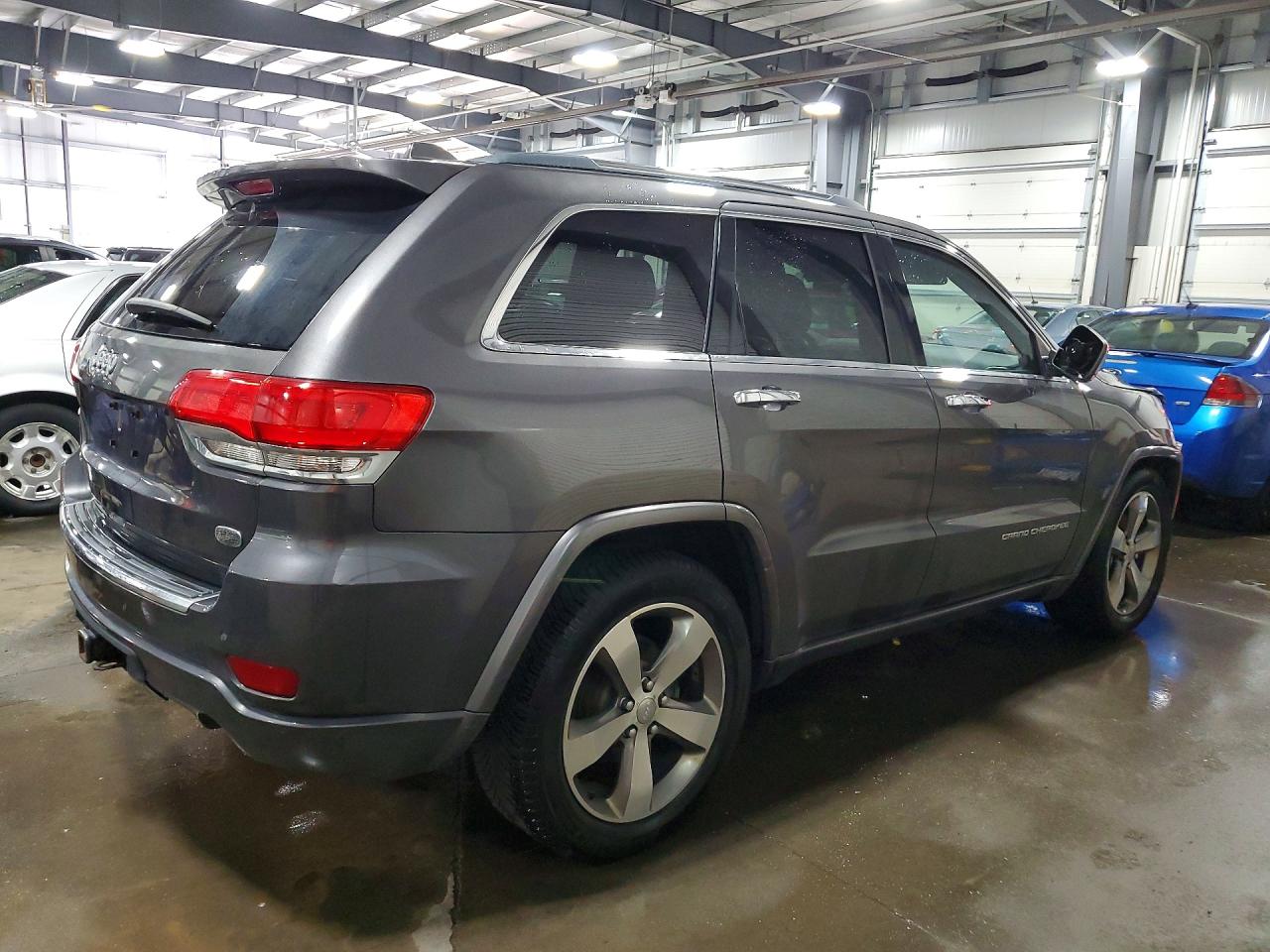 2015 Jeep Grand Cherokee Overland Gray vin: 1C4RJFCG7FC609223
