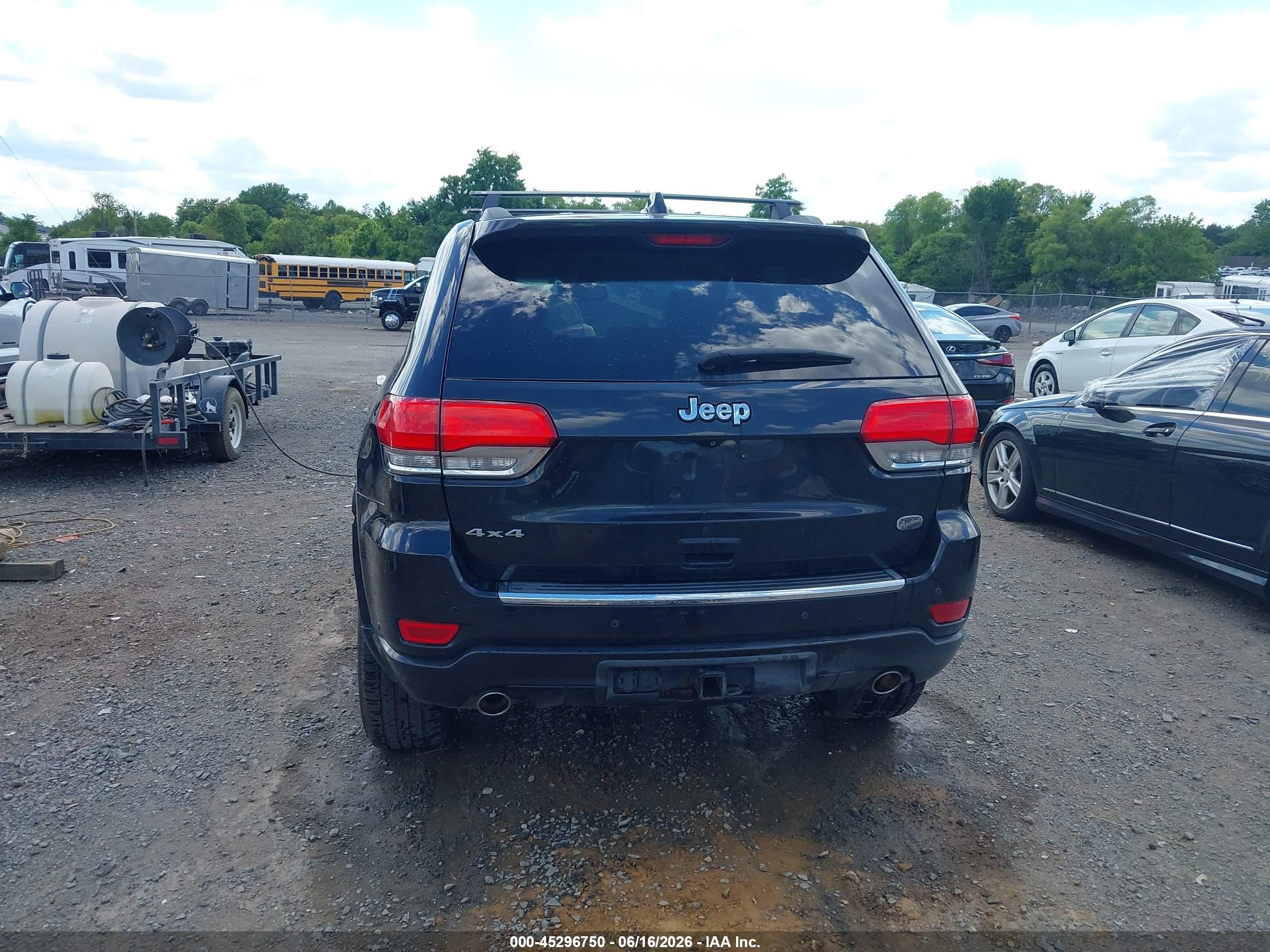 2015 Jeep Grand Cherokee Overland Черный vin: 1C4RJFCG7FC612395