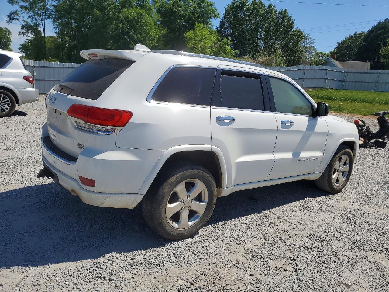 2015 Jeep Grand Cherokee Overland White vin: 1C4RJFCG7FC634140