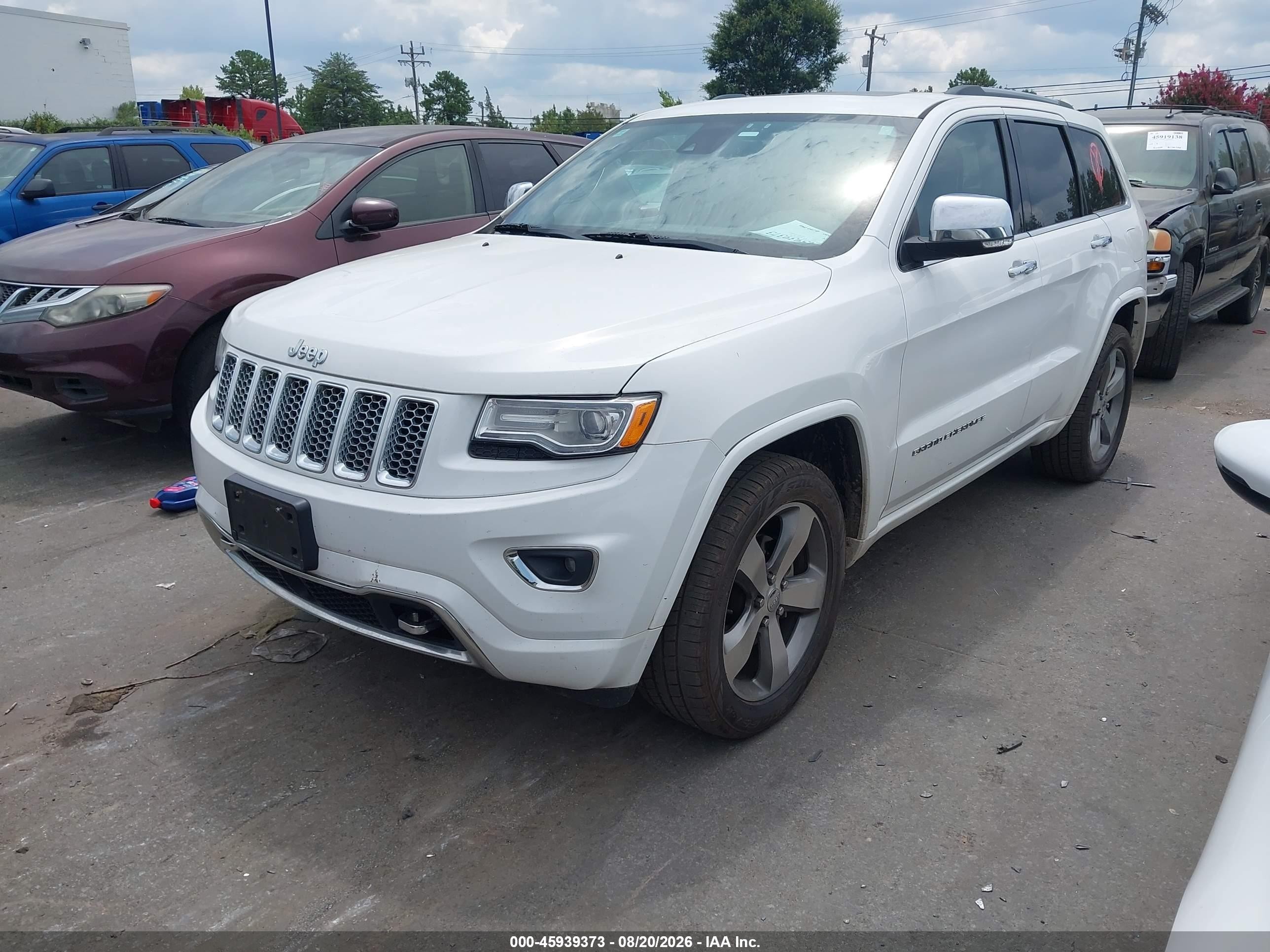 2015 Jeep Grand Cherokee Overland White vin: 1C4RJFCG7FC733119