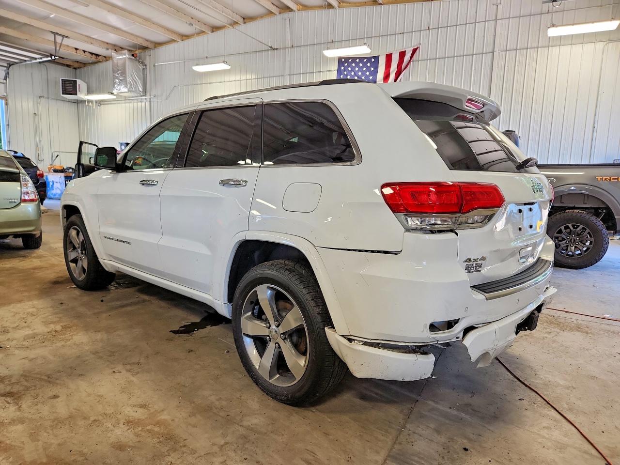 2015 Jeep Grand Cherokee Overland White vin: 1C4RJFCG7FC925723