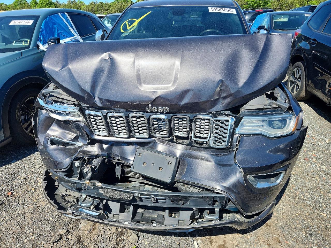 2017 Jeep Grand Cherokee Overland Gray vin: 1C4RJFCG7HC827701