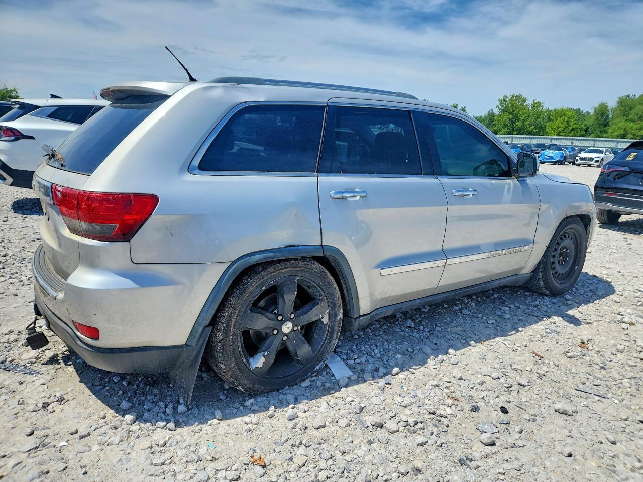 2012 Jeep Grand Cherokee Overland Gray vin: 1C4RJFCG8CC114881