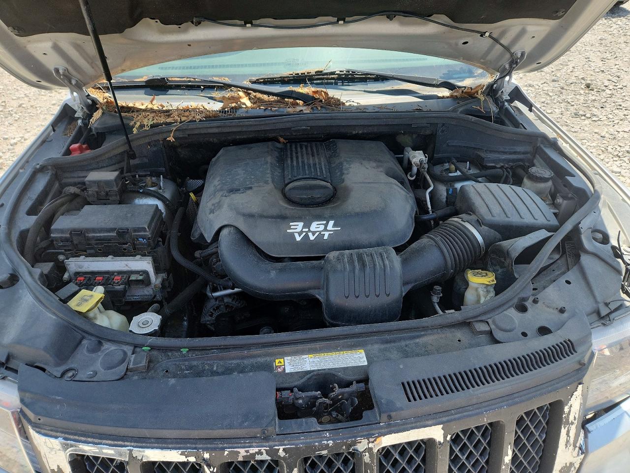 2012 Jeep Grand Cherokee Overland Gray vin: 1C4RJFCG8CC114881