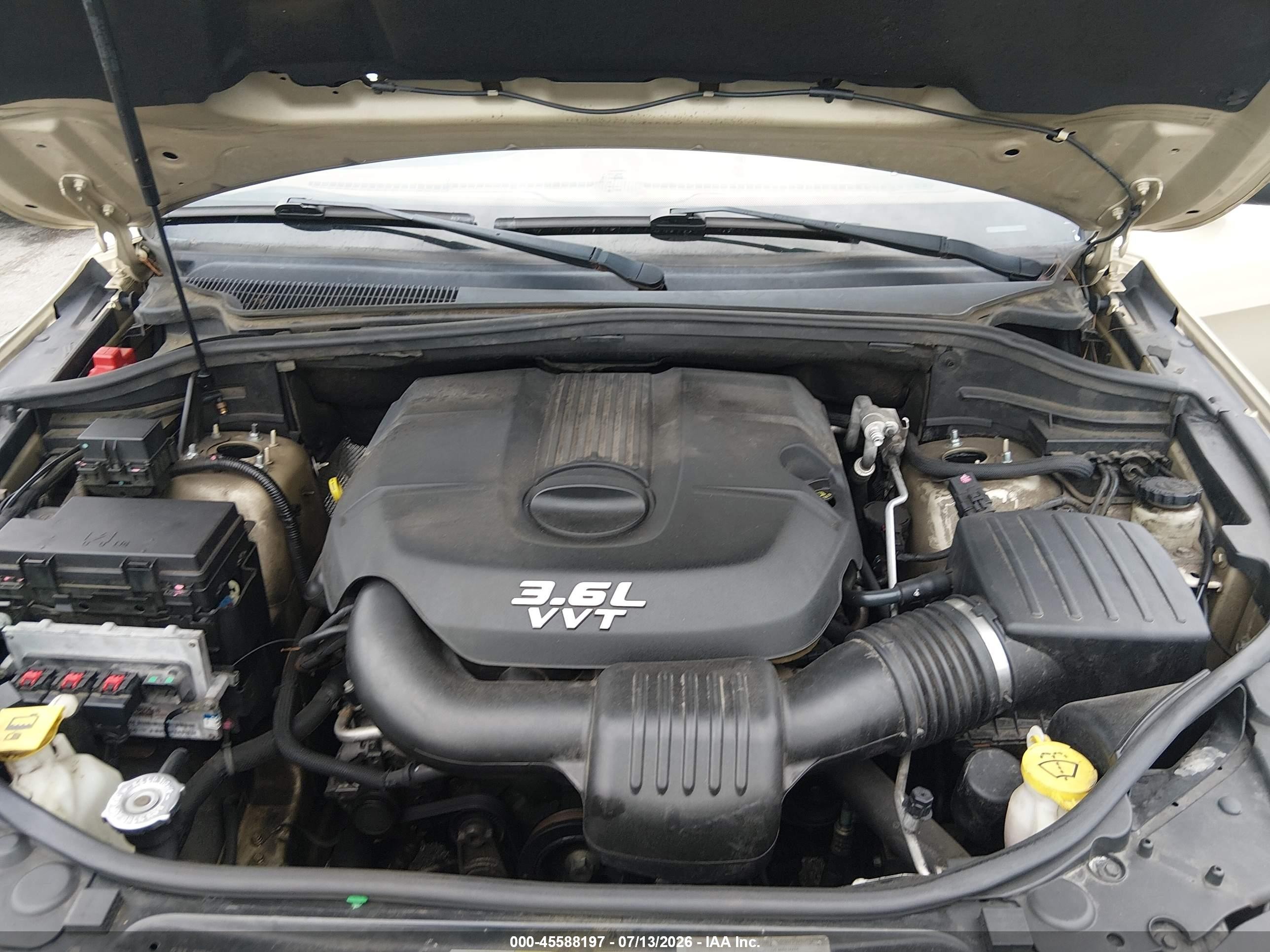 2012 Jeep Grand Cherokee Overland Champagne vin: 1C4RJFCG8CC132328