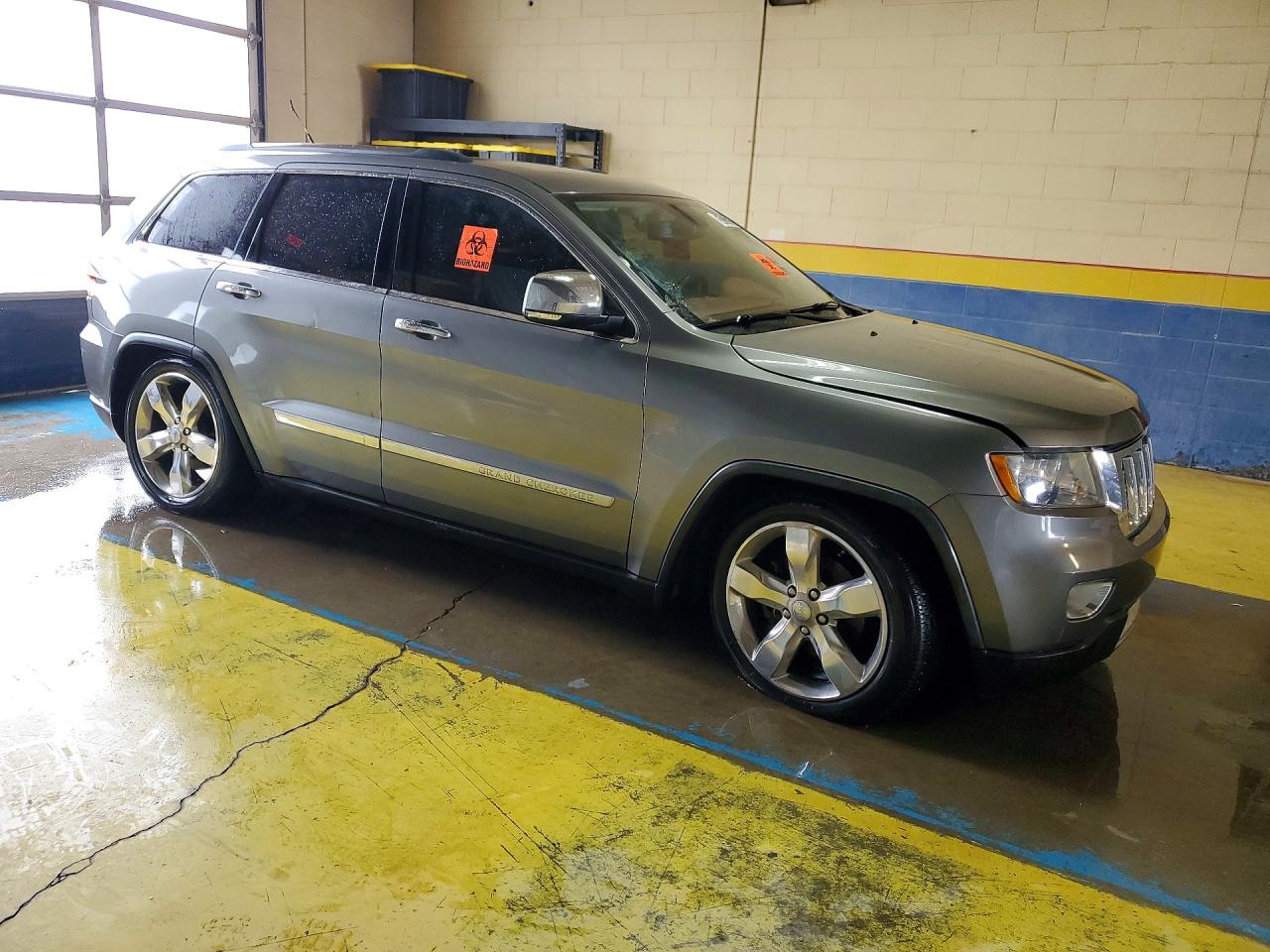 2012 Jeep Grand Cherokee Overland Gray vin: 1C4RJFCG8CC169329