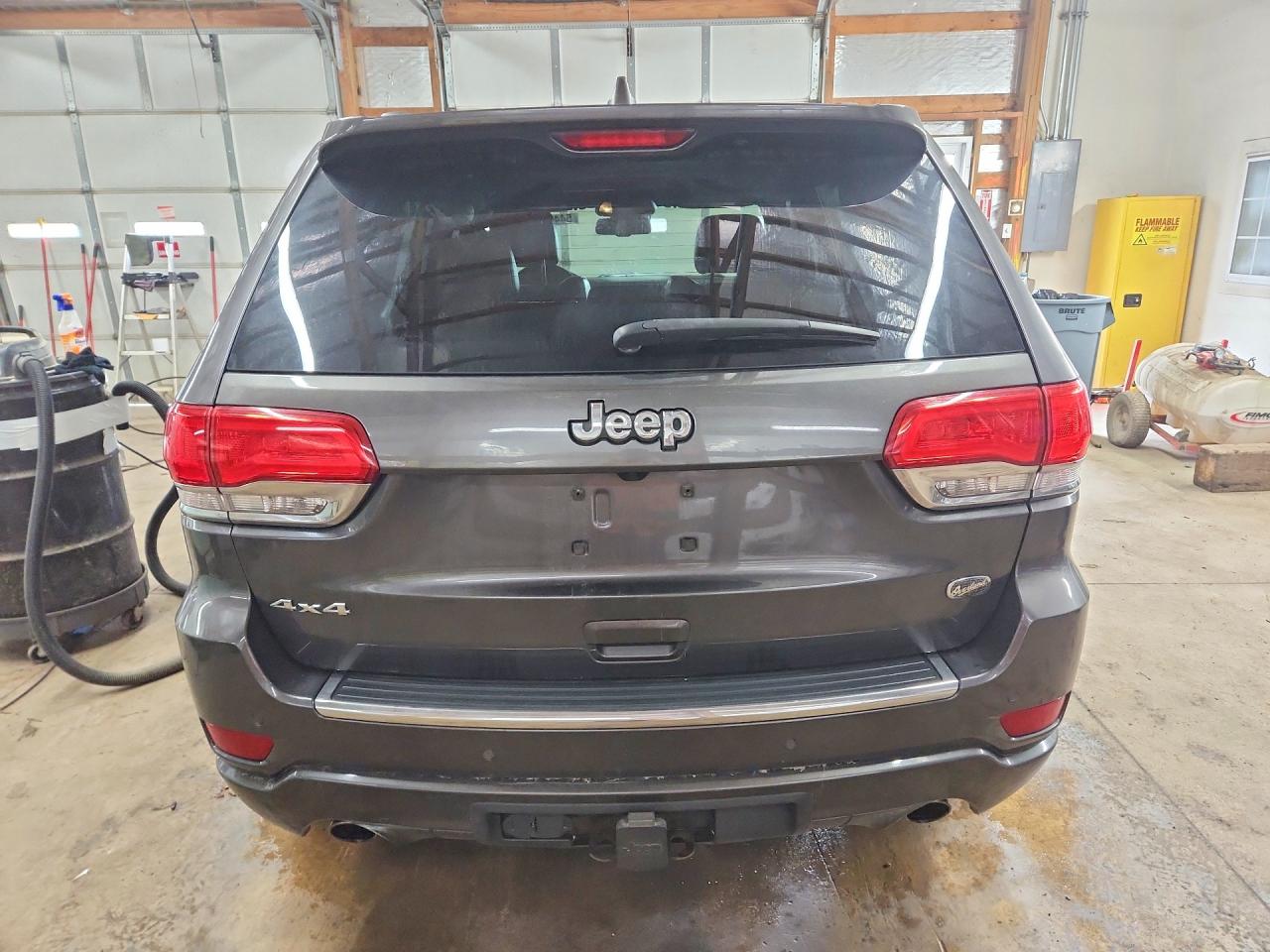 2014 Jeep Grand Cherokee Overland Gray vin: 1C4RJFCG8EC134793