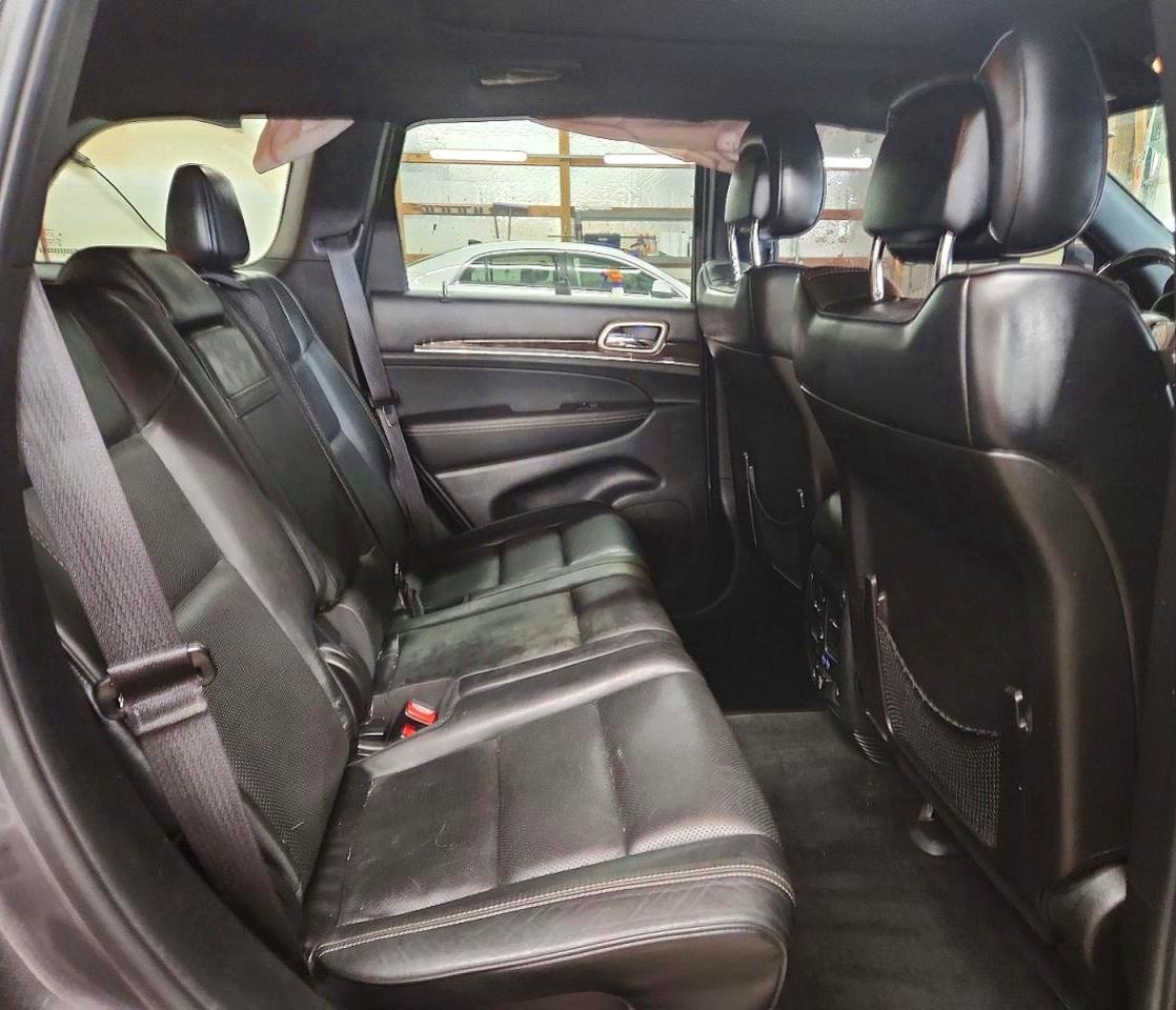 2014 Jeep Grand Cherokee Overland Gray vin: 1C4RJFCG8EC134793