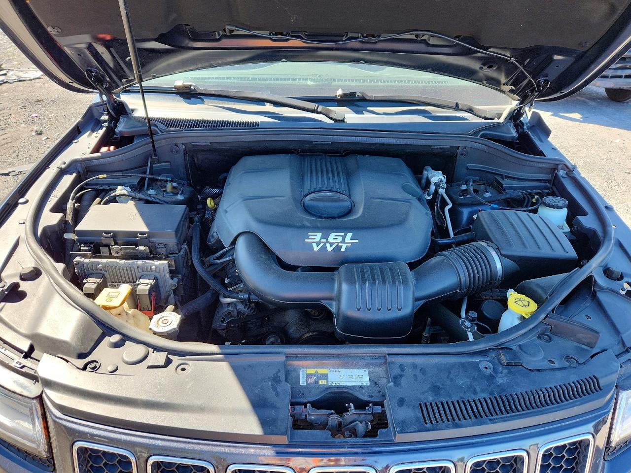 2014 Jeep Grand Cherokee Overland Black vin: 1C4RJFCG8EC162075