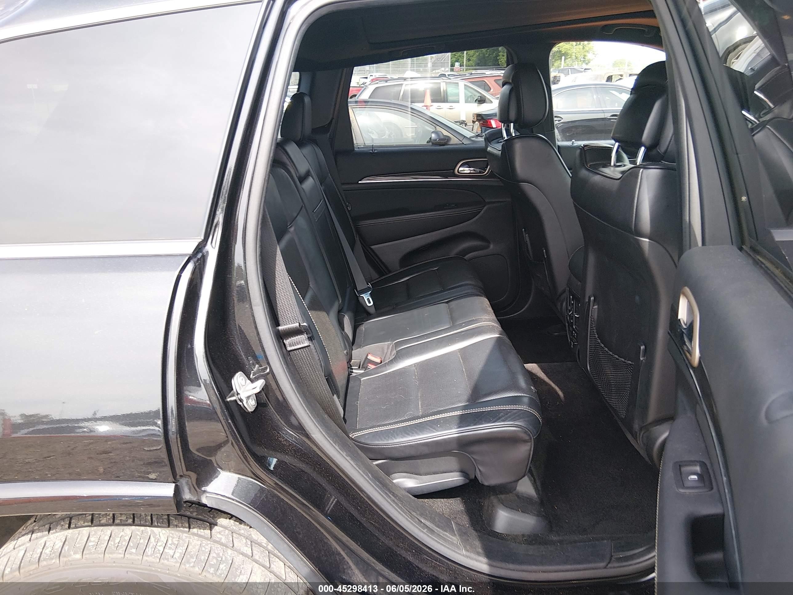 2015 Jeep Grand Cherokee Overland Black vin: 1C4RJFCG8FC696890