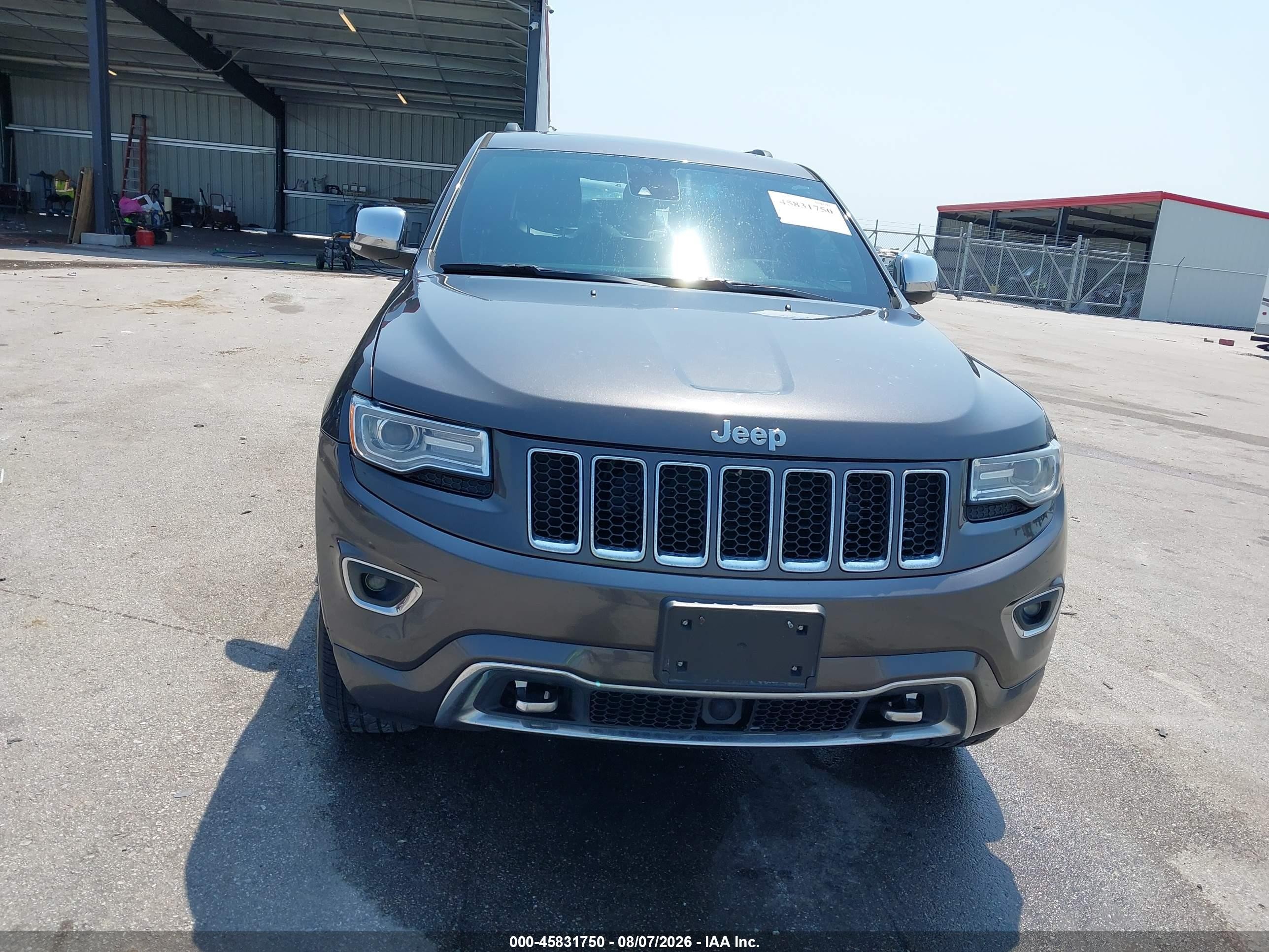 2015 Jeep Grand Cherokee Overland Gray vin: 1C4RJFCG8FC748941