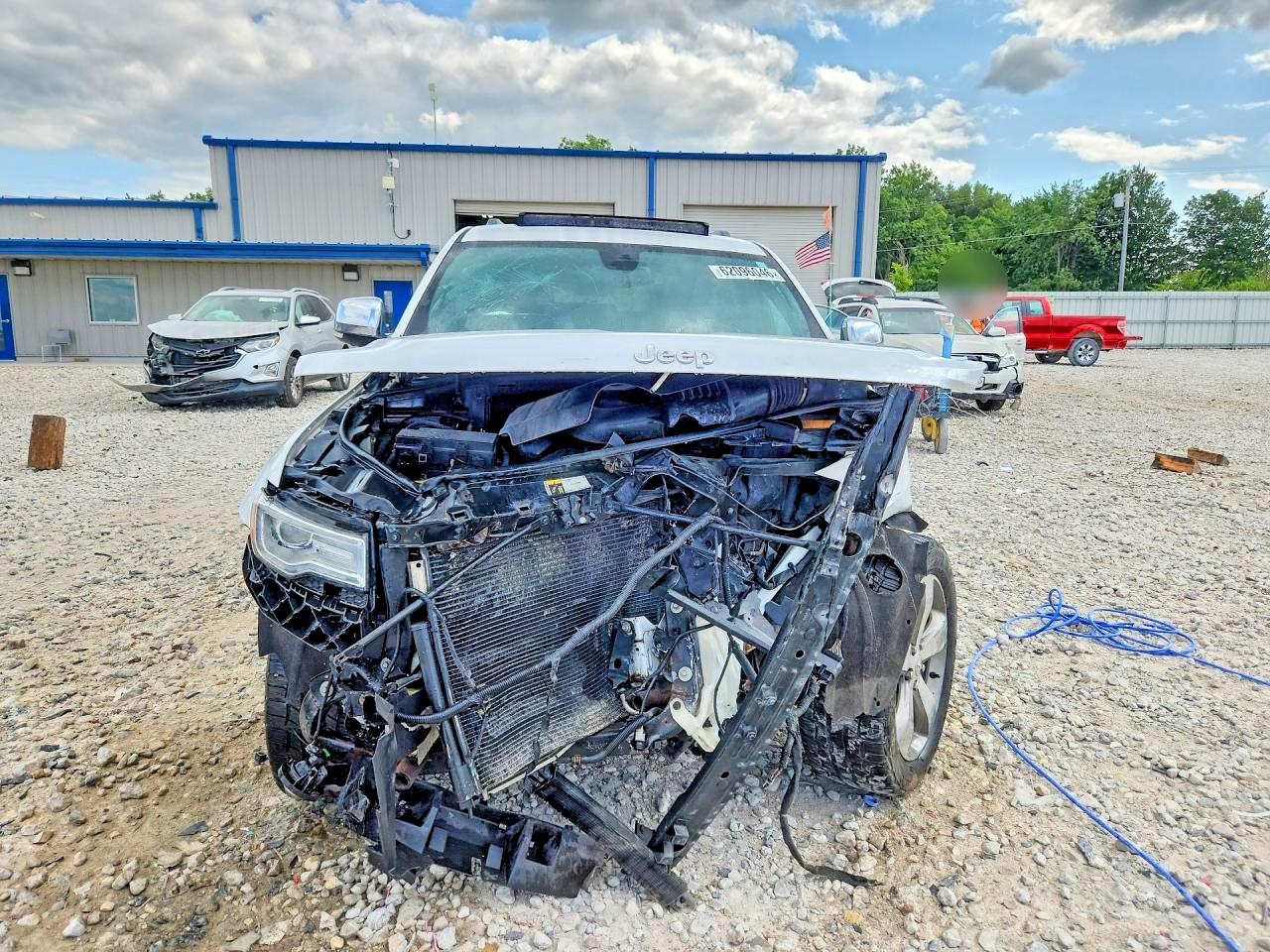 2015 Jeep Grand Cherokee Overland White vin: 1C4RJFCG8FC901009