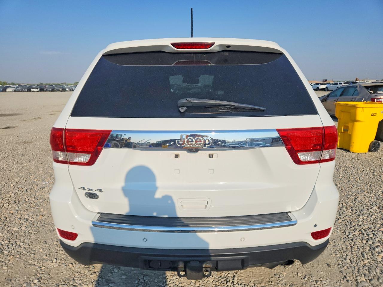 2013 Jeep Grand Cherokee Overland White vin: 1C4RJFCG9DC546977
