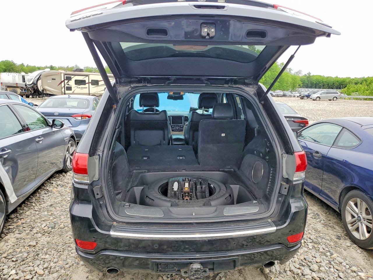 2014 Jeep Grand Cherokee Overland Black vin: 1C4RJFCG9EC129229