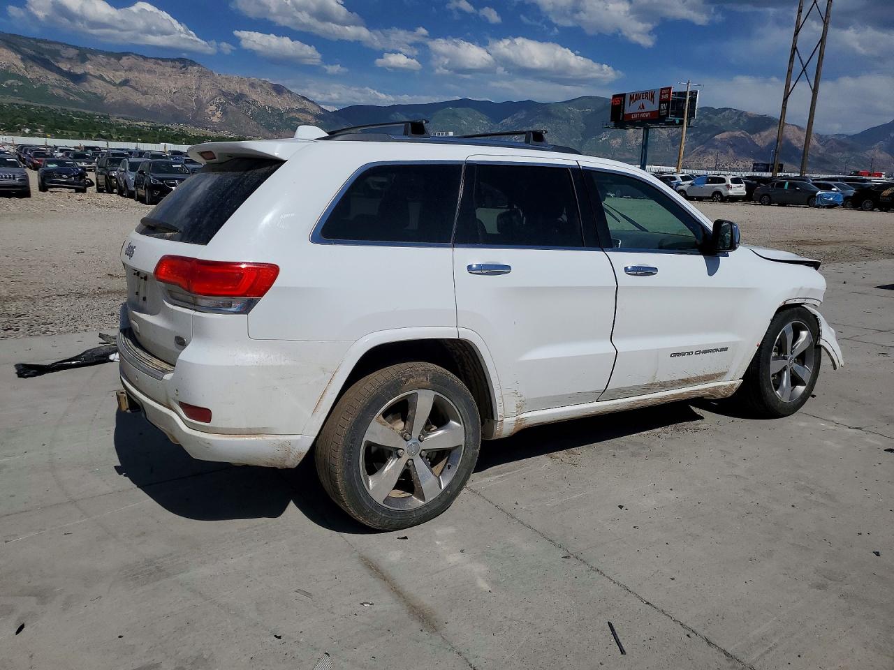 2015 Jeep Grand Cherokee Overland White vin: 1C4RJFCG9FC166282